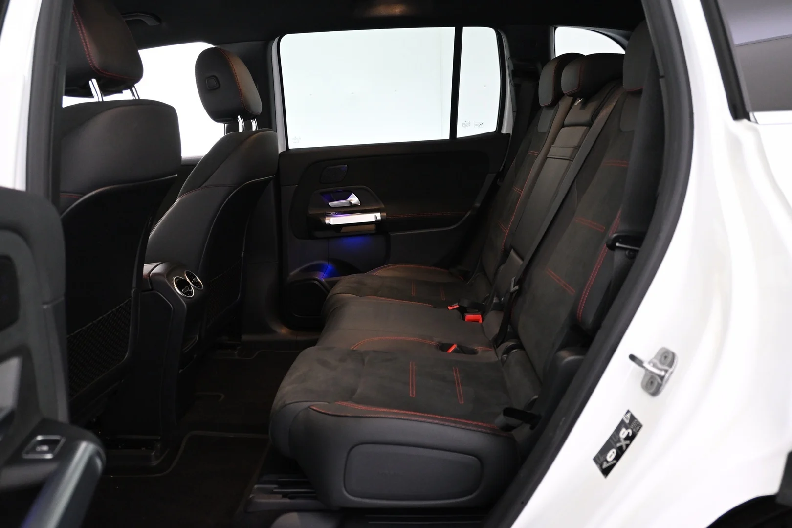 Car Image - 1NmhjVgMJcFeJJ6EtIkTDG