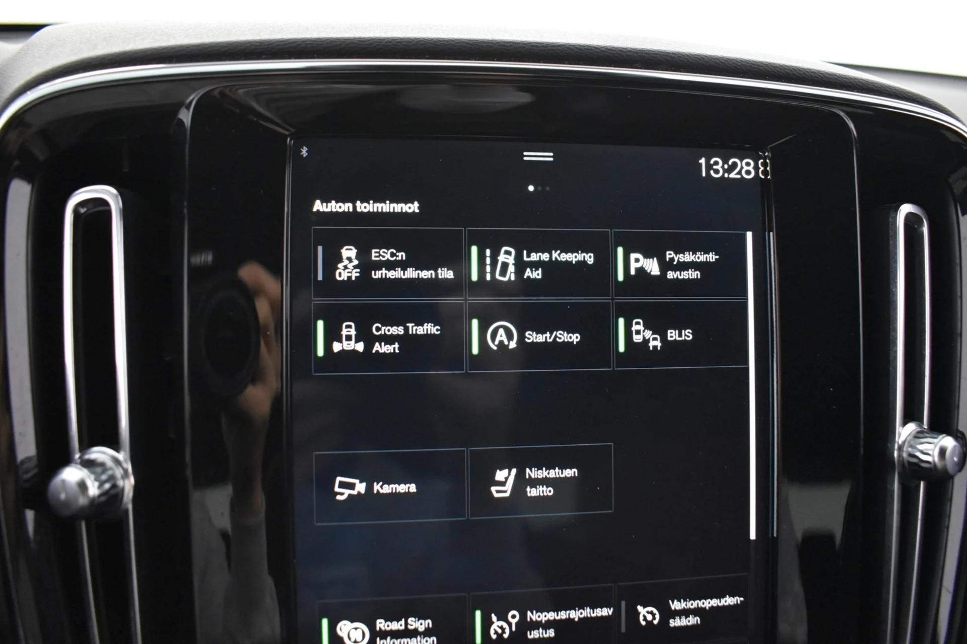 Car Image - 7BH0iLoQAK5zrQWvGs4p8e