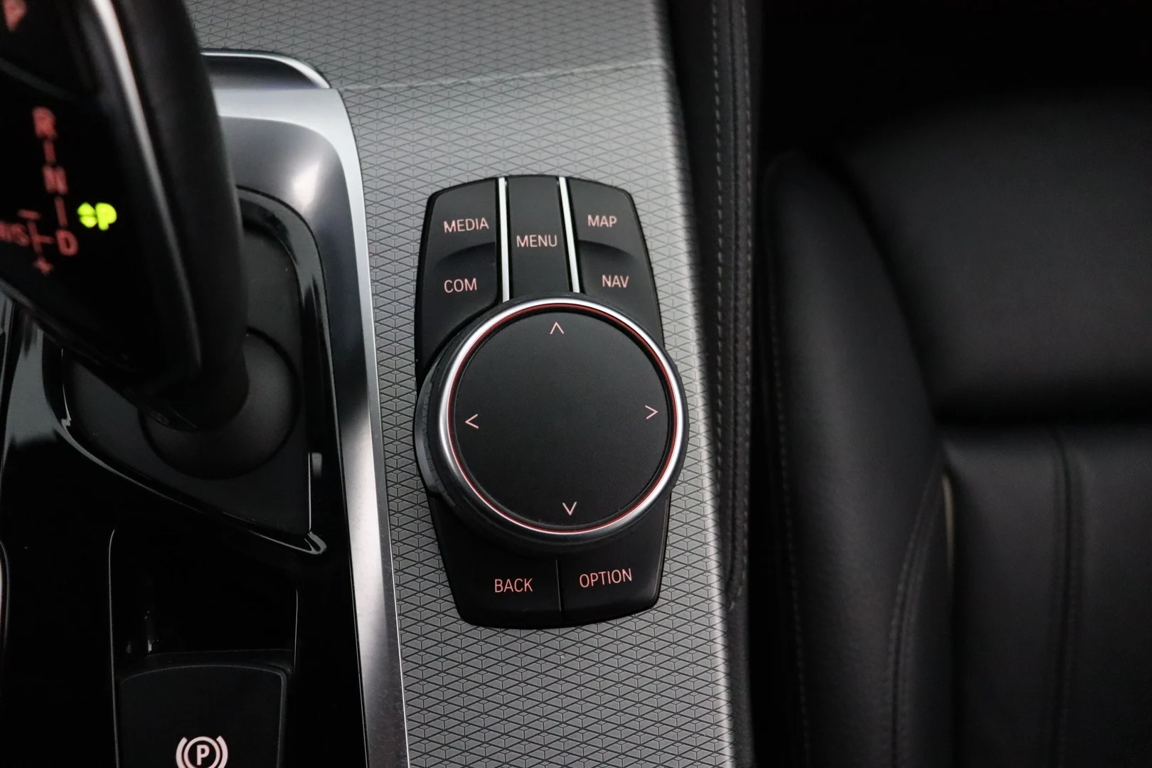 Car Image - U7DkEpVi0XkT4IRGsZBM0
