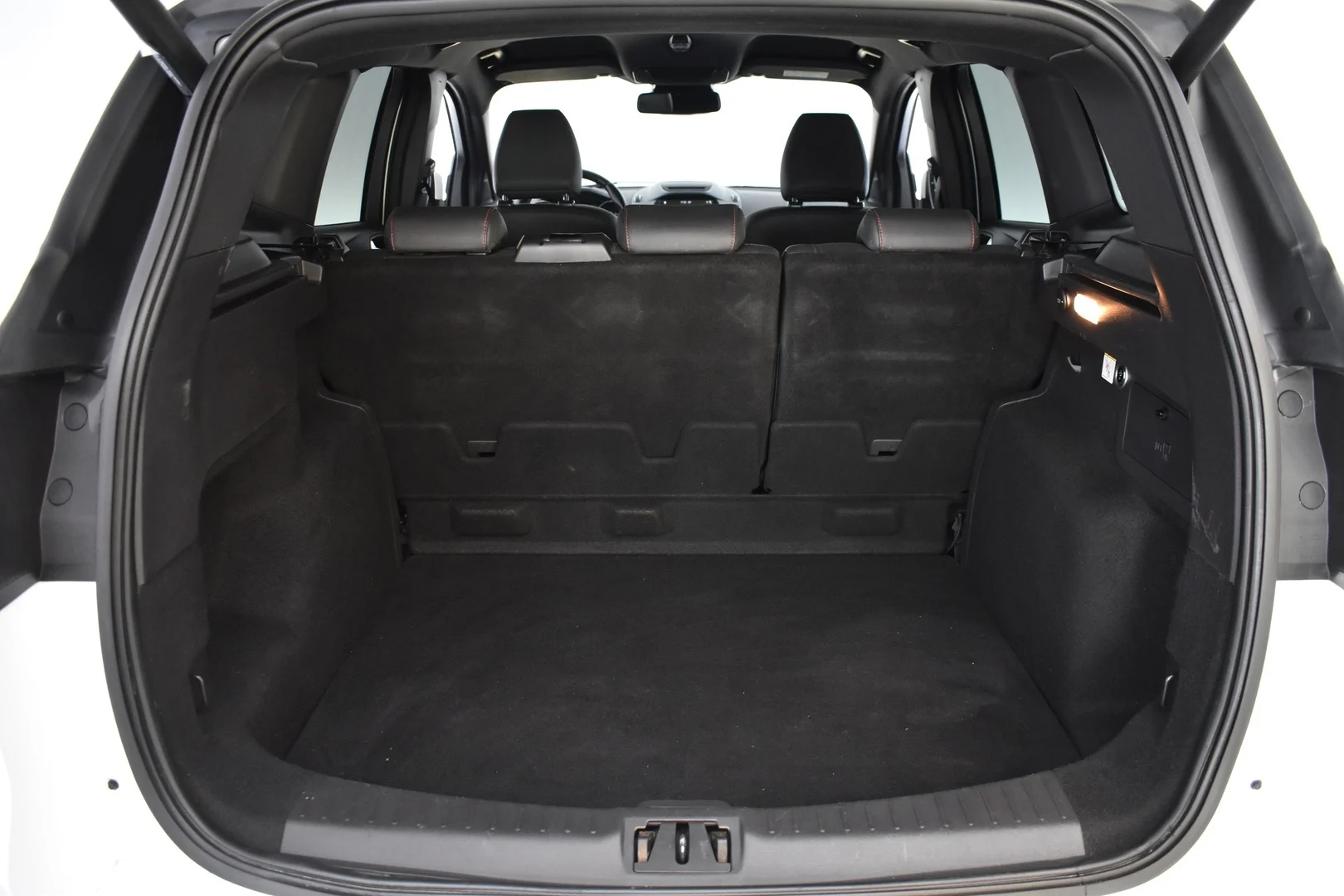 Car Image - 6ppOirUPihb8r1hgXLNaHj
