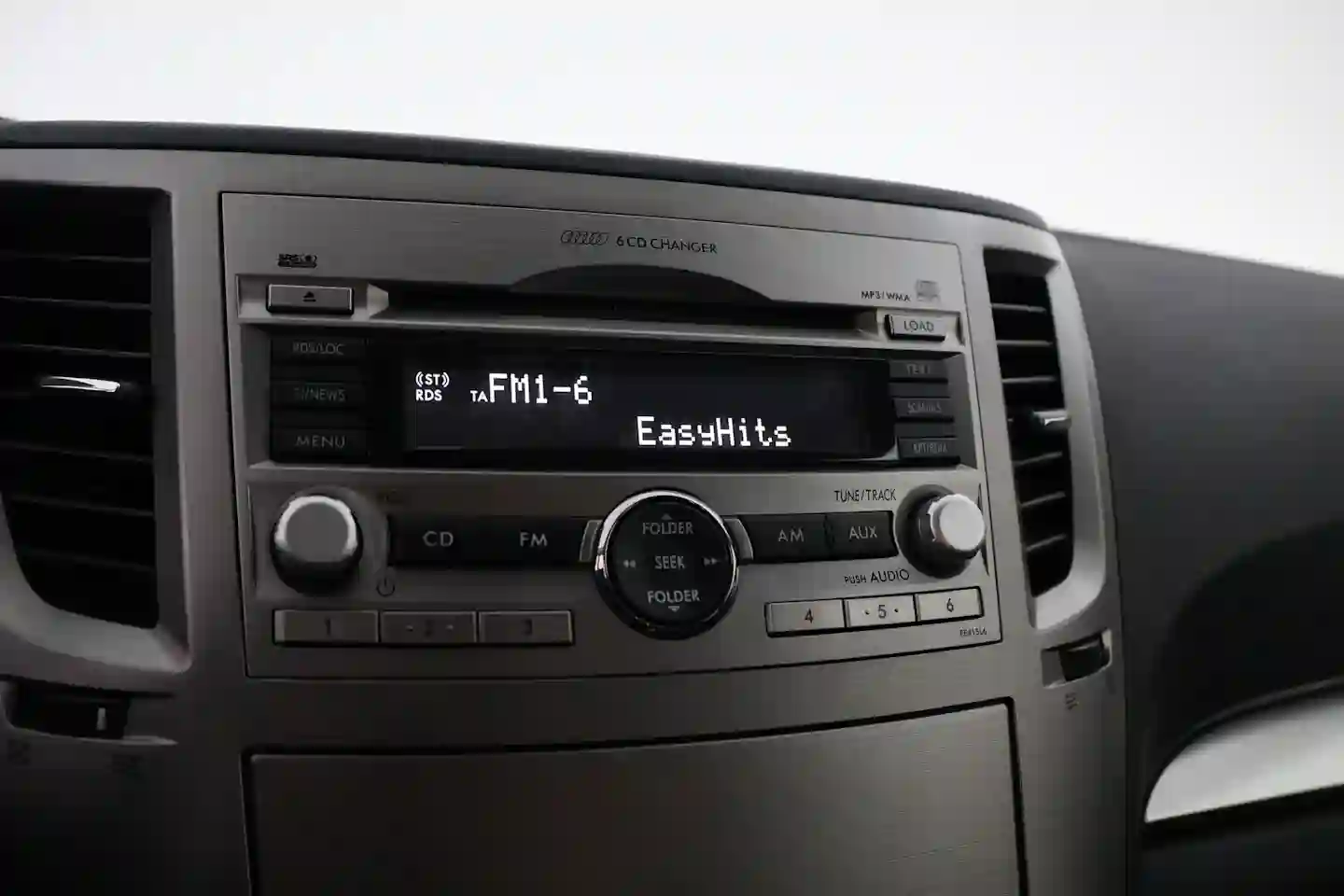 Car Image - 5mkFfSuUVfJrxVmtqAhMs2