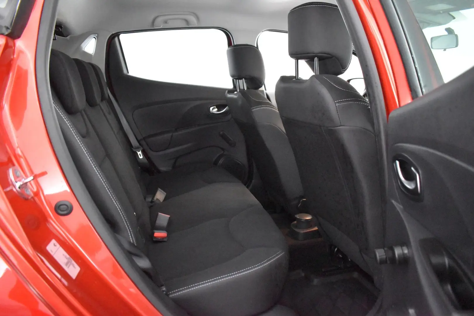 Car Image - 8wXdKp4mh7c3KjViaOBGV