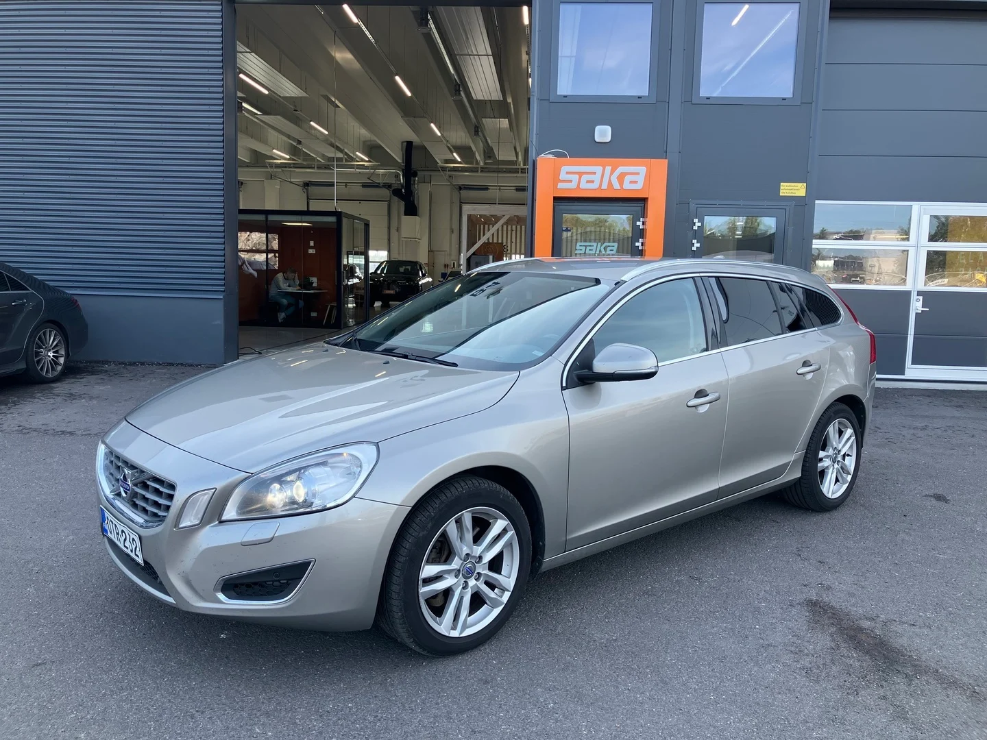 Car Image - 170saeW6Ik6nzHNBs1hWti