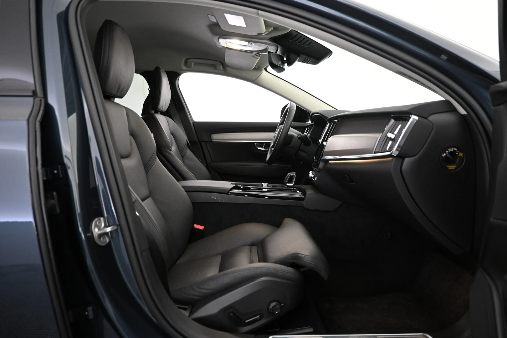 Car Image - 4zgQuiHN1kgFM68V7cxYu9
