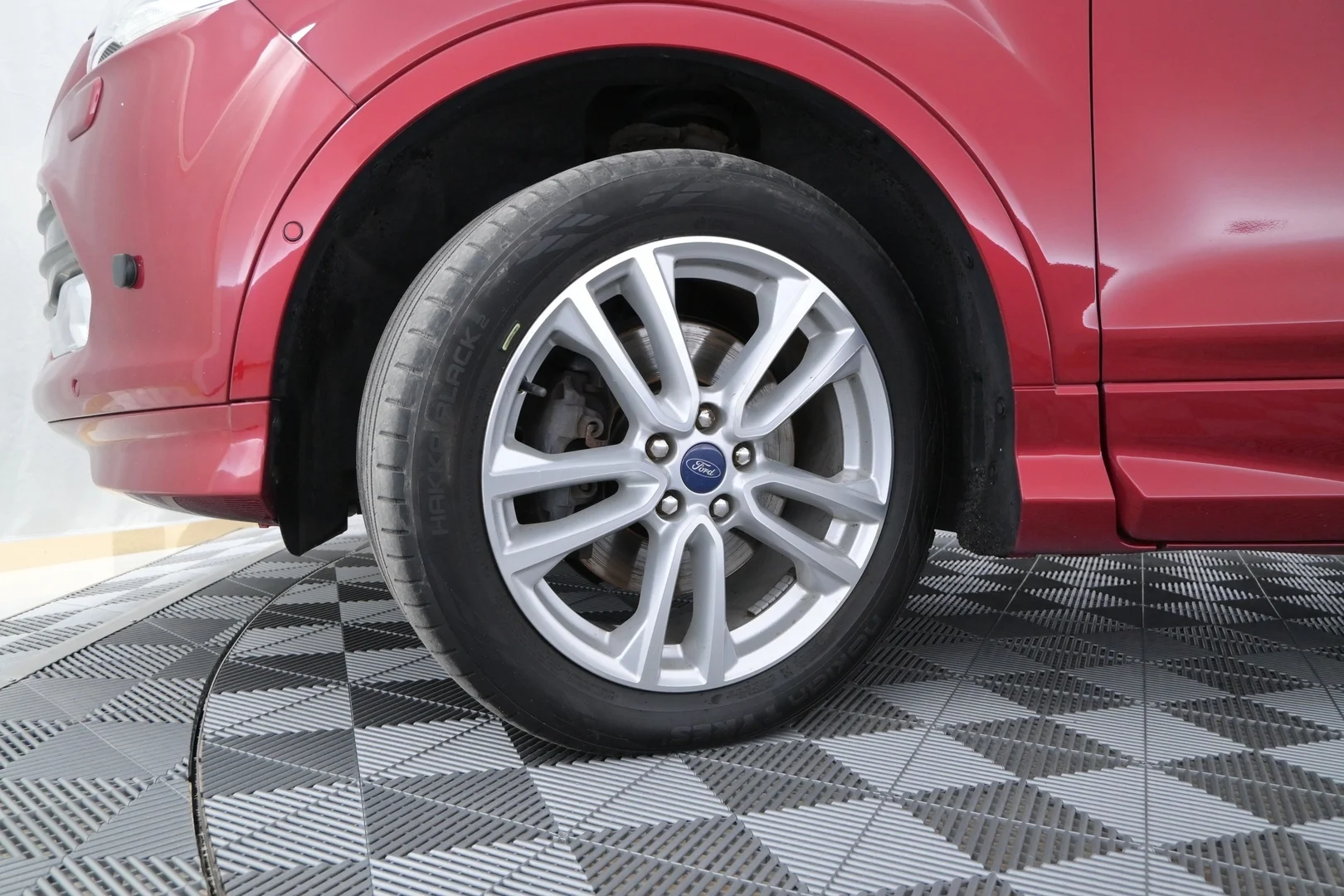 Car Image - 5RDJrGhTlFVjl8OOwskDga