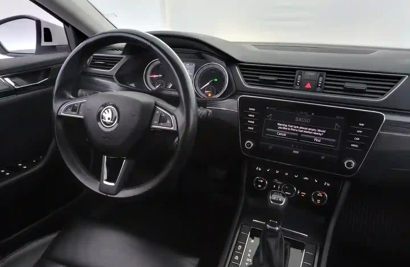 Car Image - 1ppMhnNLcfkB6NYqHdQyeJ
