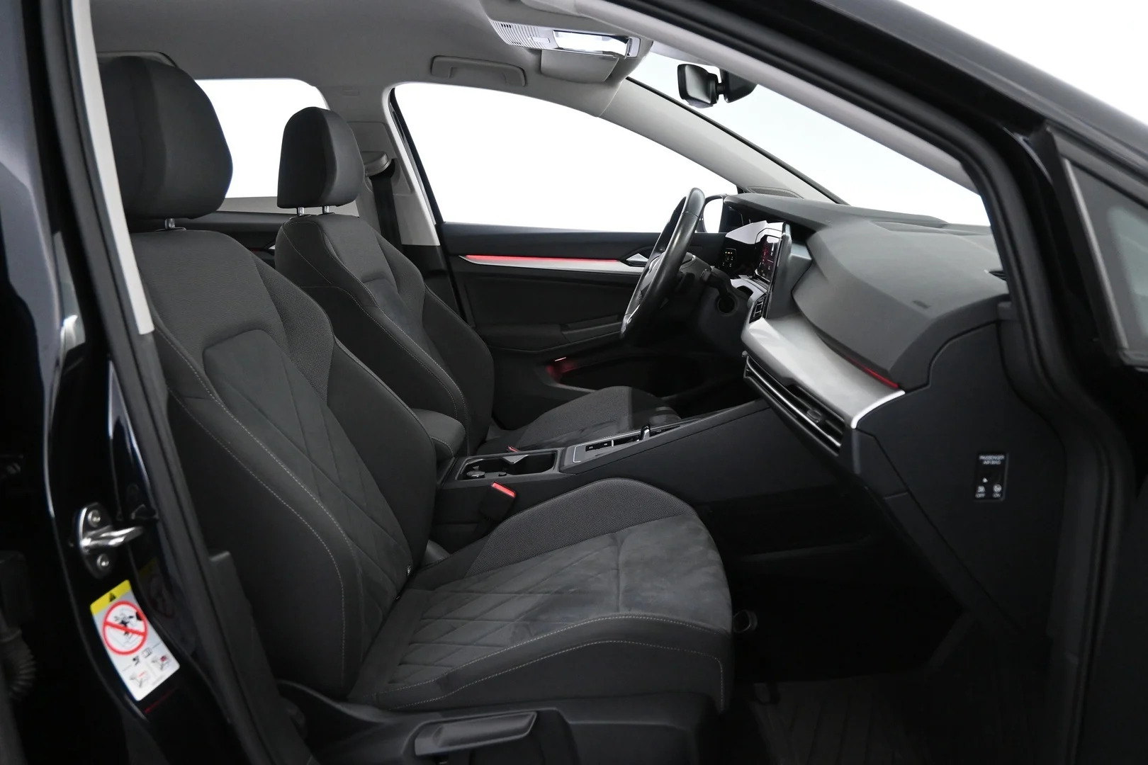 Car Image - 2DFKLkKQnM4VOWnSylNiKv