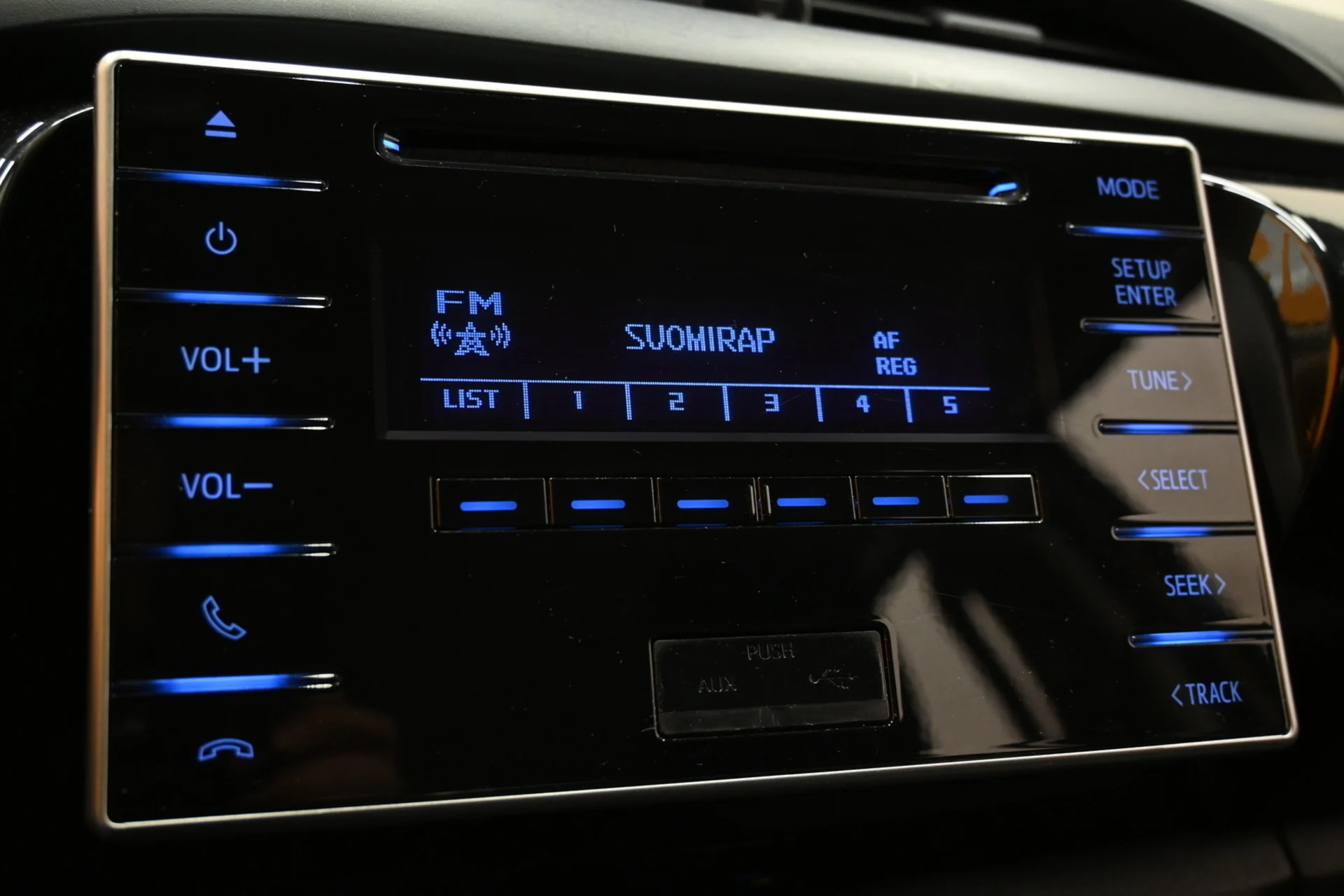 Car Image - 3OC1BzrSlfAsYznJZD0q2a