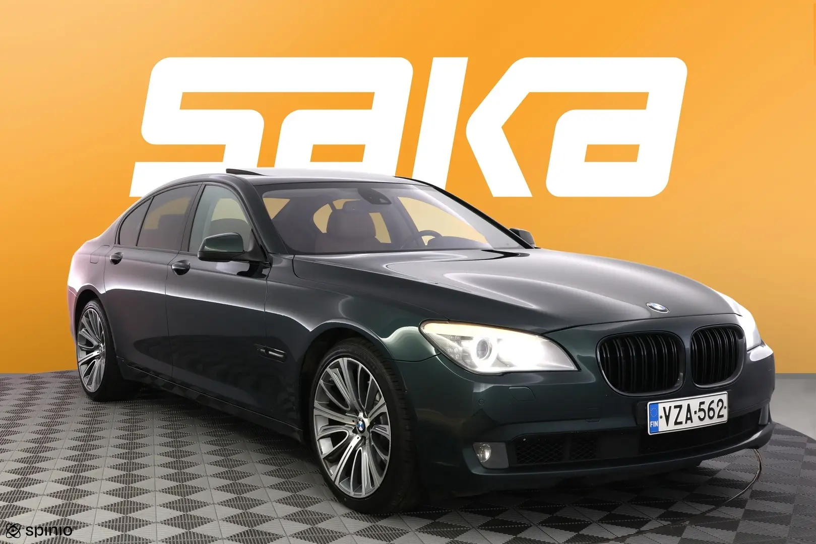 Car Image - 5ZT3rIuMtitdW9vHSu3vBo