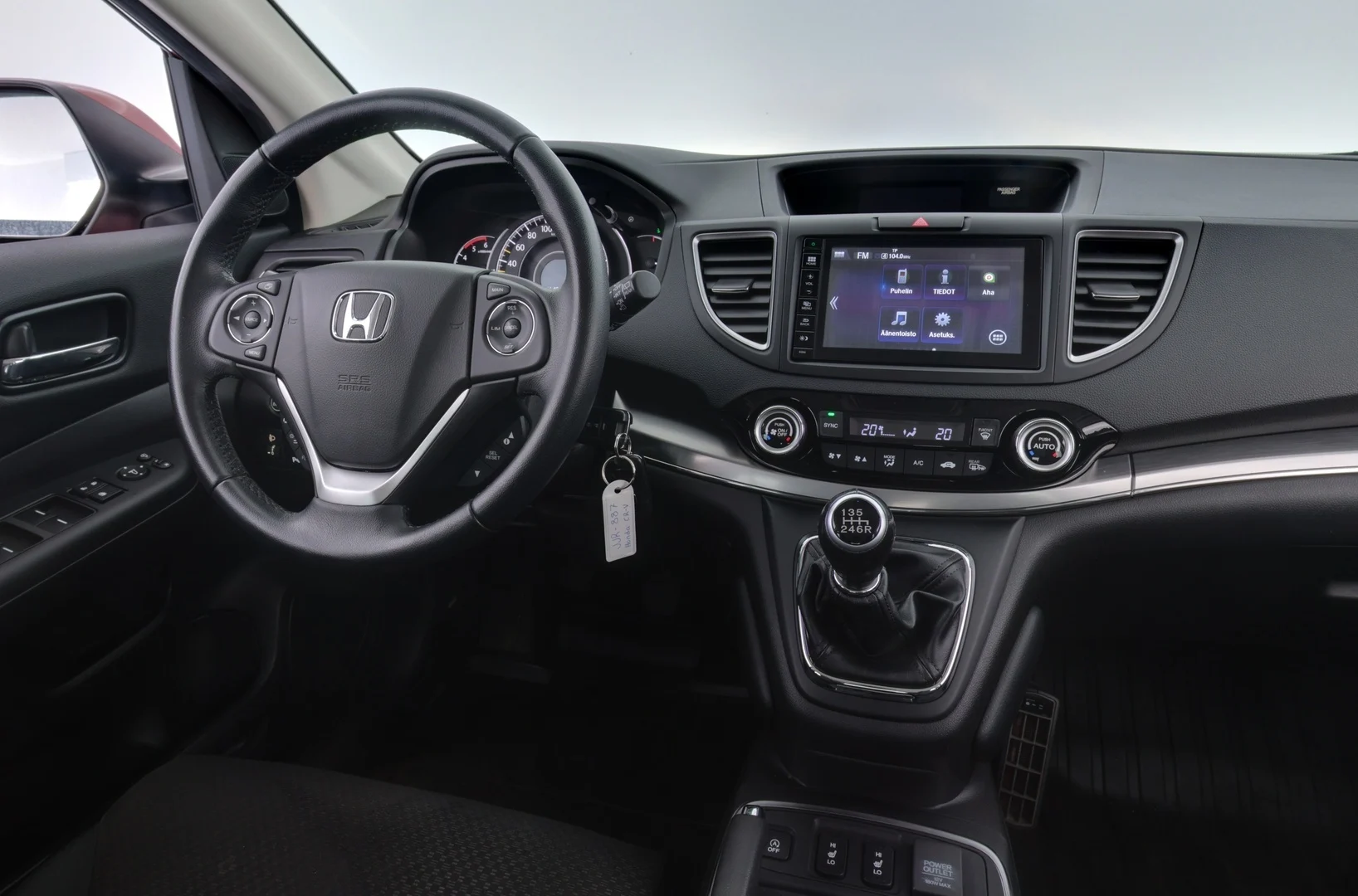 Car Image - CCUb7pSTLP8zApdXxnfbw