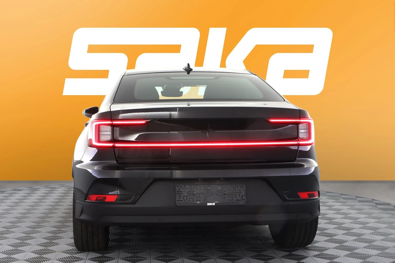 Car Image - 4I2KUS3kYxvm9J5lK5CHmW