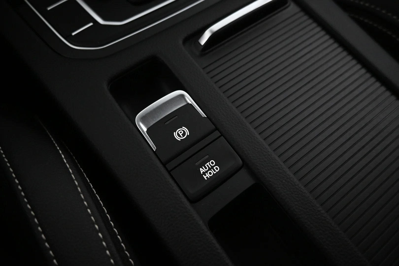 Car Image - 1ZNh13vWHw4ynySeKraMKp