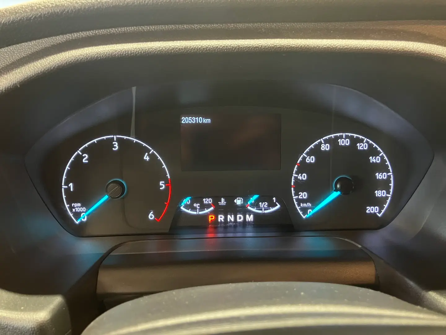 Car Image - 1TEWVPTZGA9QLWOJOqLYeA