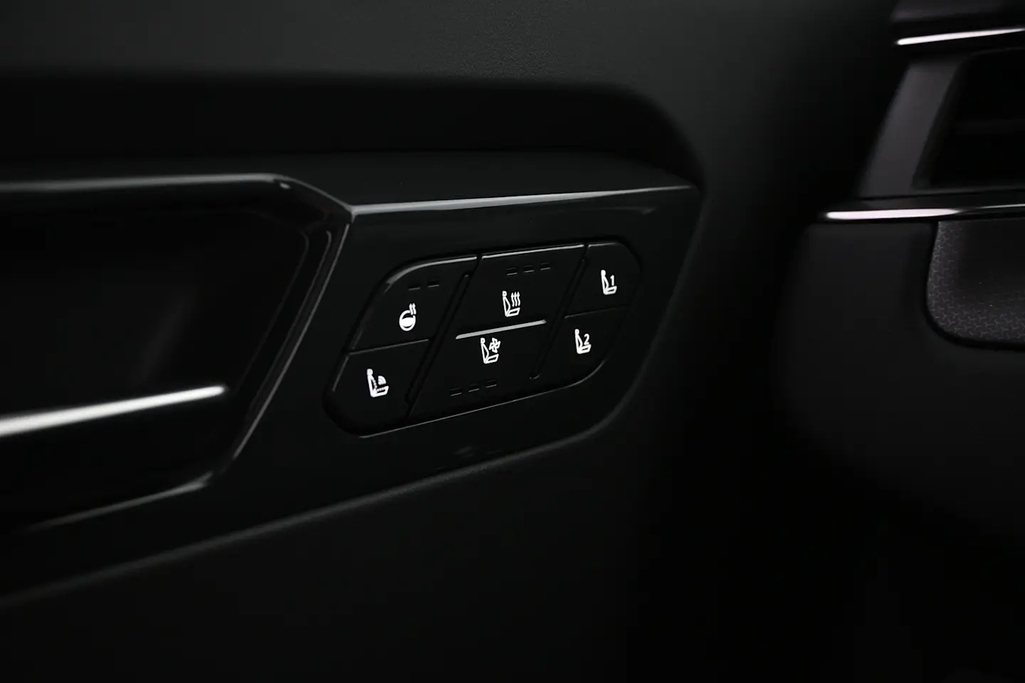 Car Image - 31ZbbmMQNUjQda4Achbdnb