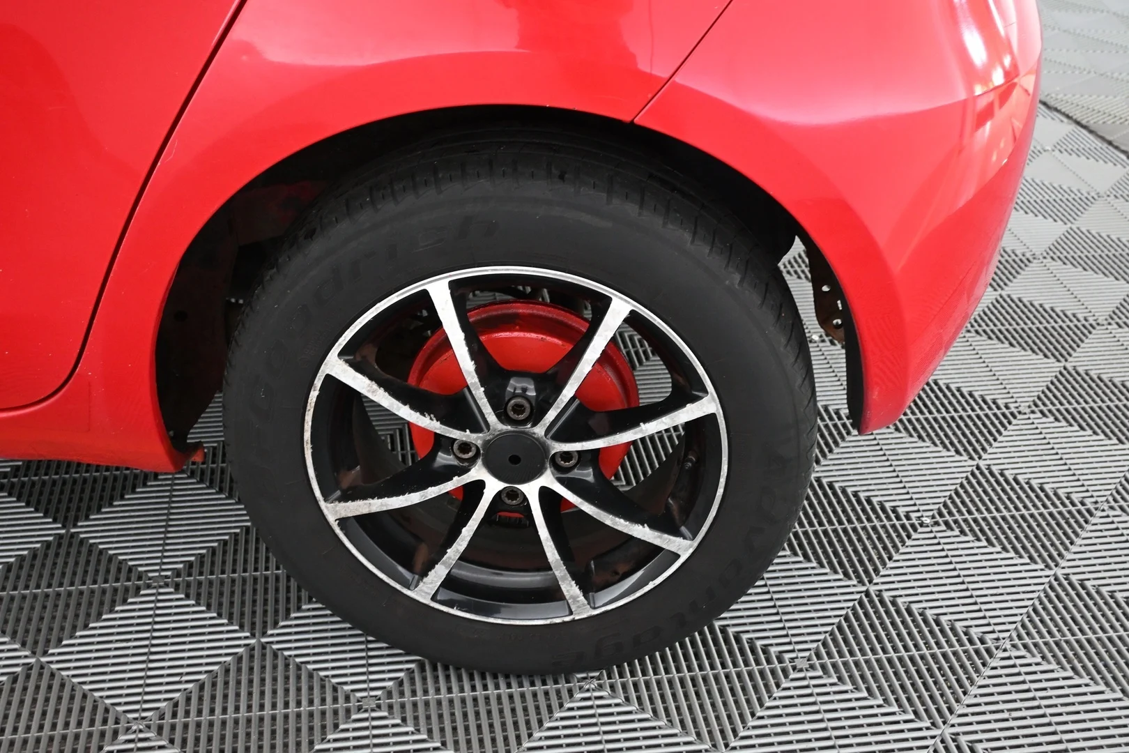 Car Image - 5IdD34txh27Ae4SckkxBlk
