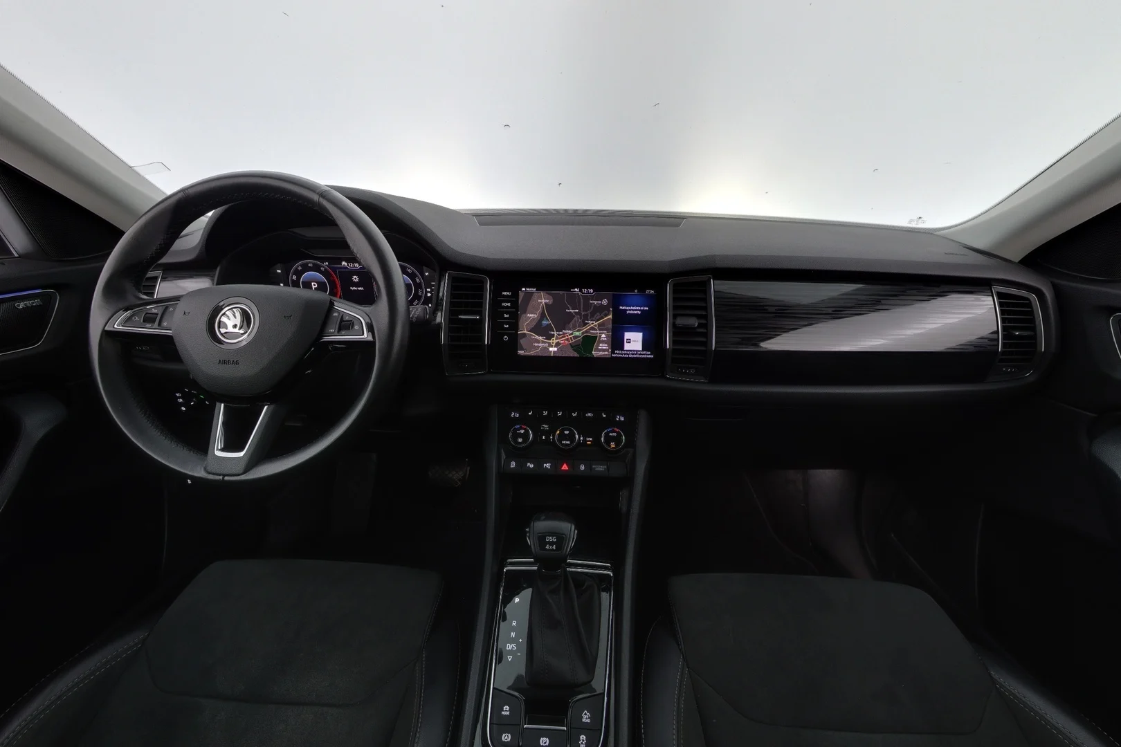 Car Image - 62urdYdRuncX3BusWFU8bM