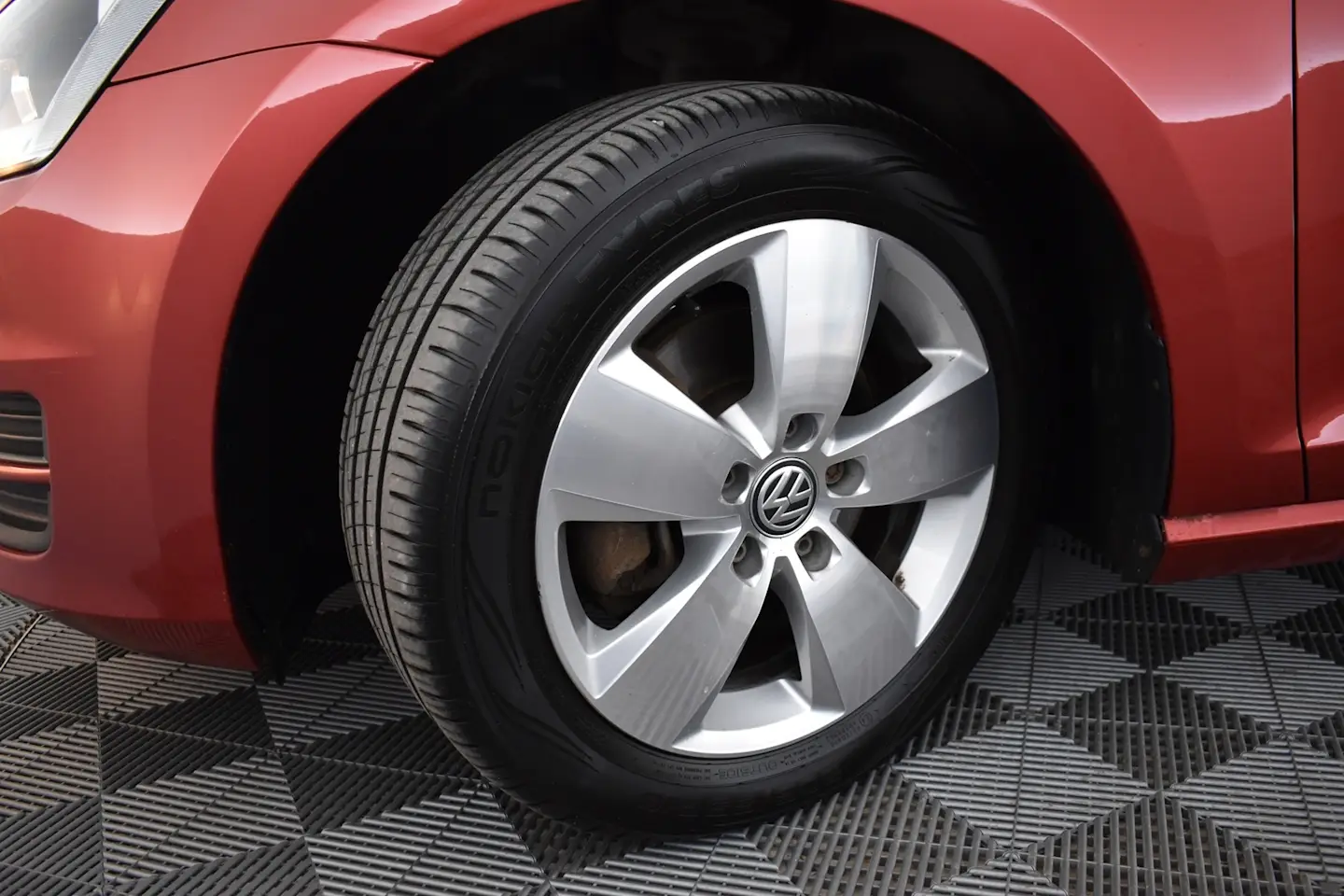 Car Image - 3E6jk1YiPjbex1OFn4AmUQ