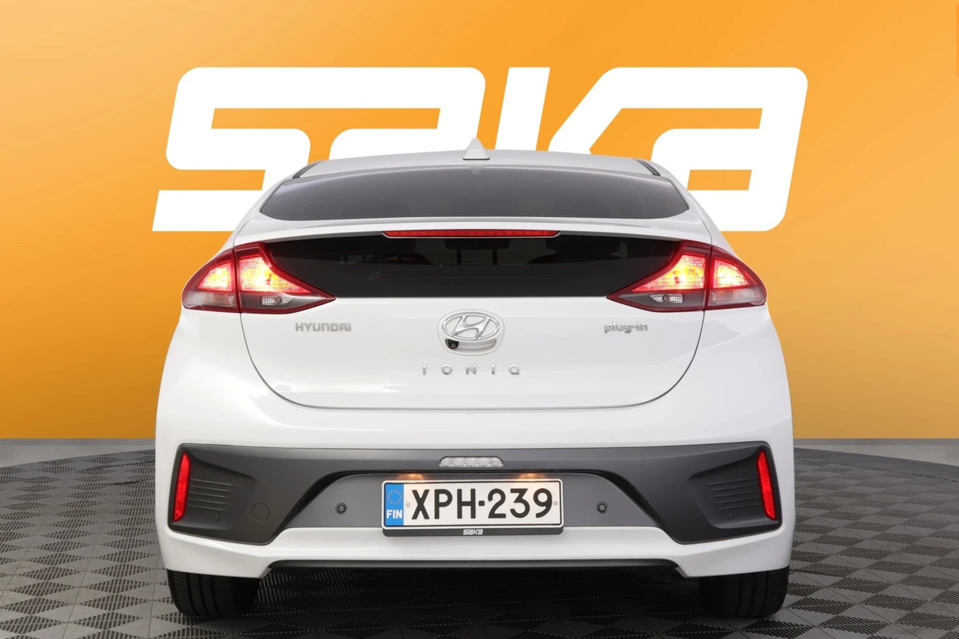 Car Image - 7JnSMN2YvxooveXXDc6ZKw