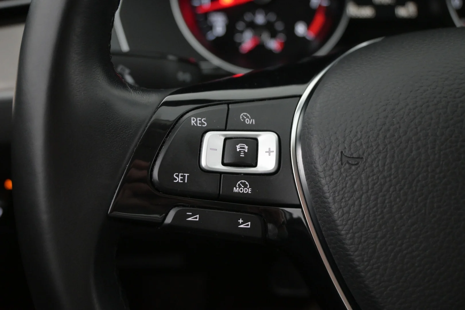 Car Image - xva9xshZ96RI7noL3DupA