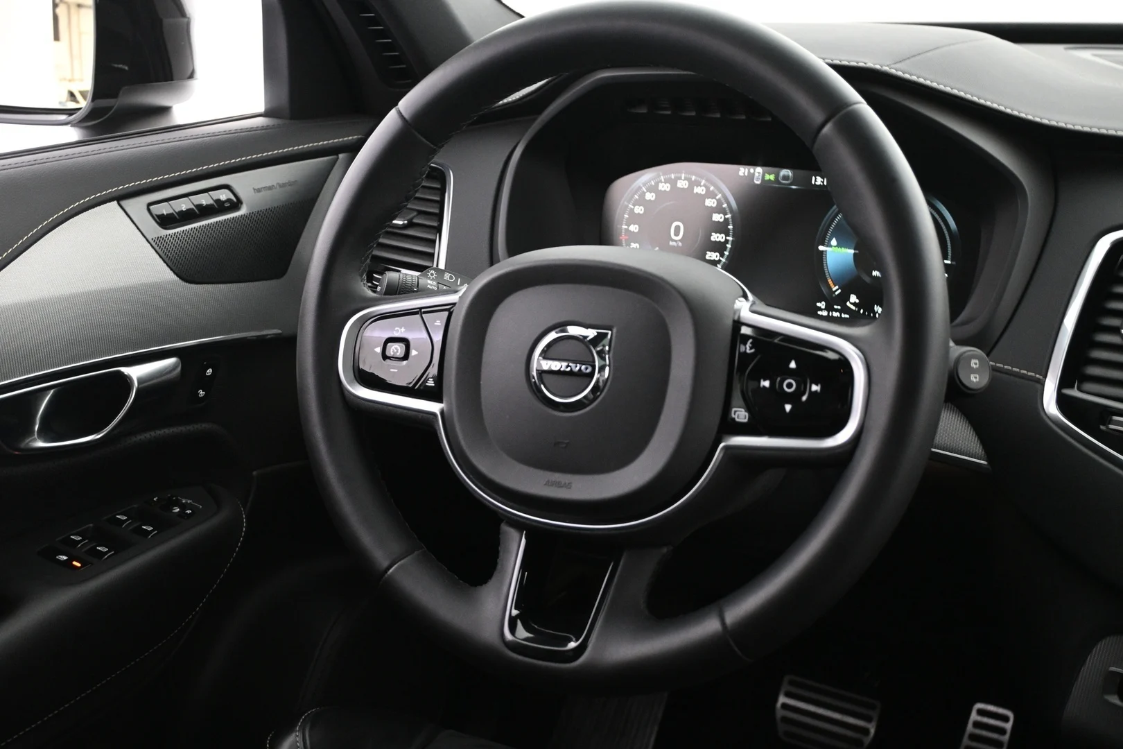 Car Image - 500jj8jwMGk6RqLV3tWBMq