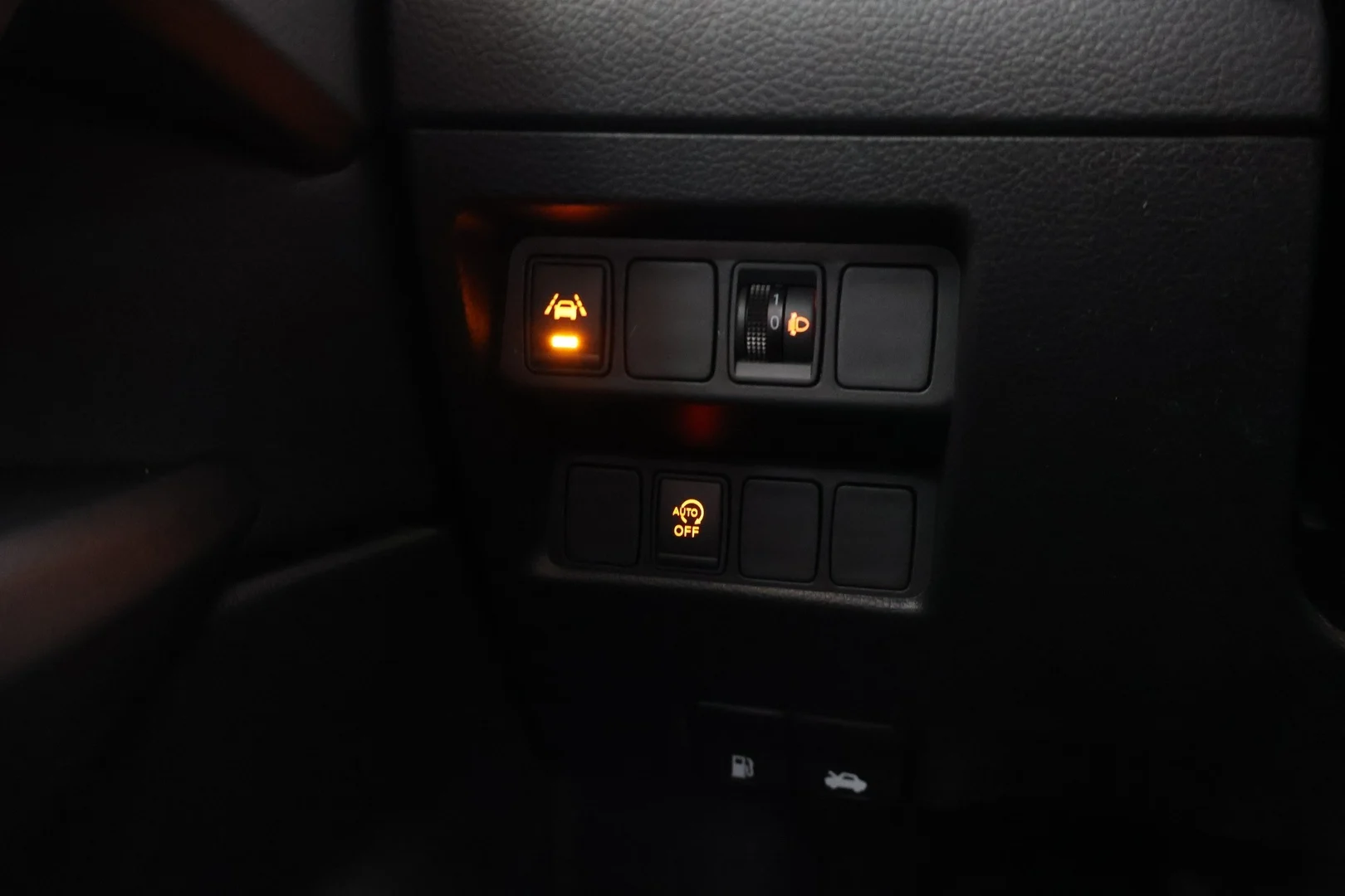 Car Image - 6k3zBJ6NFYgFazU4JxNt07