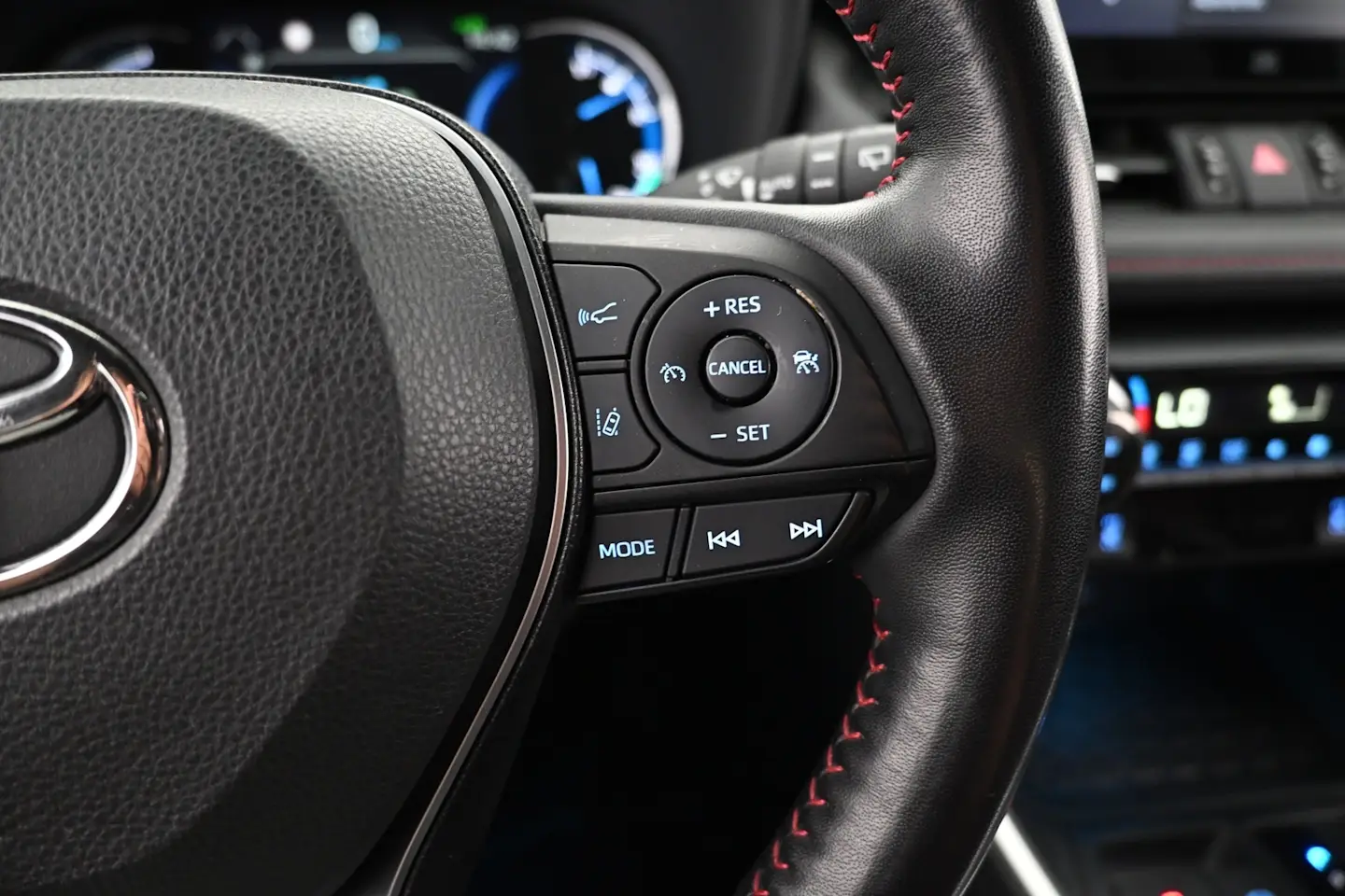 Car Image - 6XGfNjP38kYhVYduEGrIUu