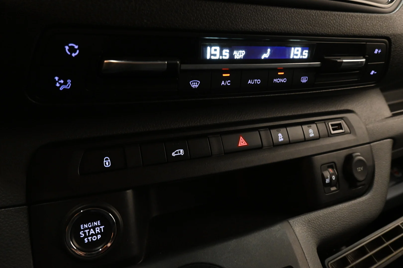 Car Image - 15NmQl2wyJOmXk7sPKSInK