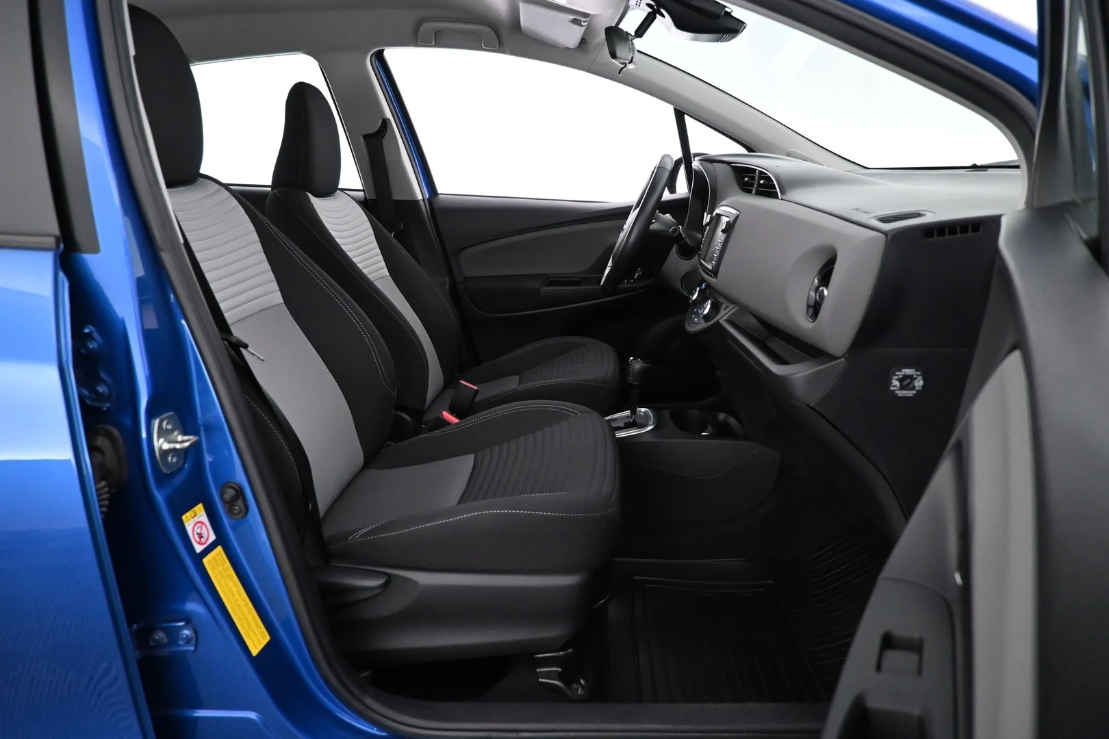 Car Image - zSbGdGcQYDdStUNDkWIz3