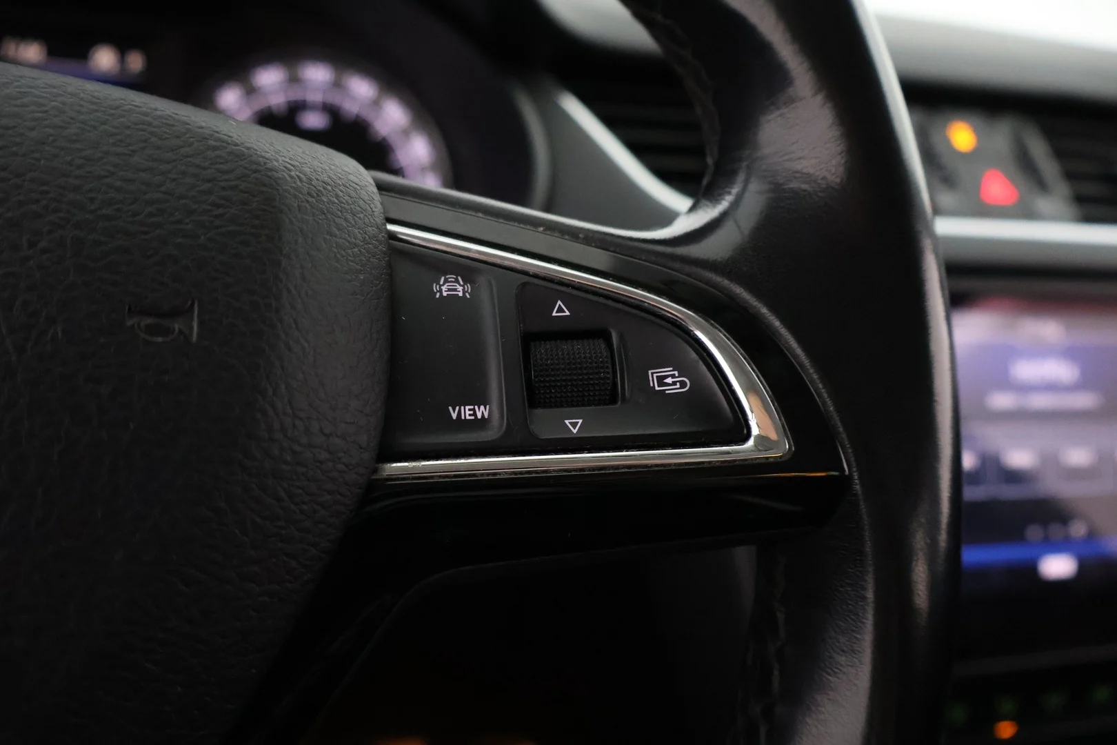Car Image - 4K8xw0DmOrhKgv2AAUIhPb