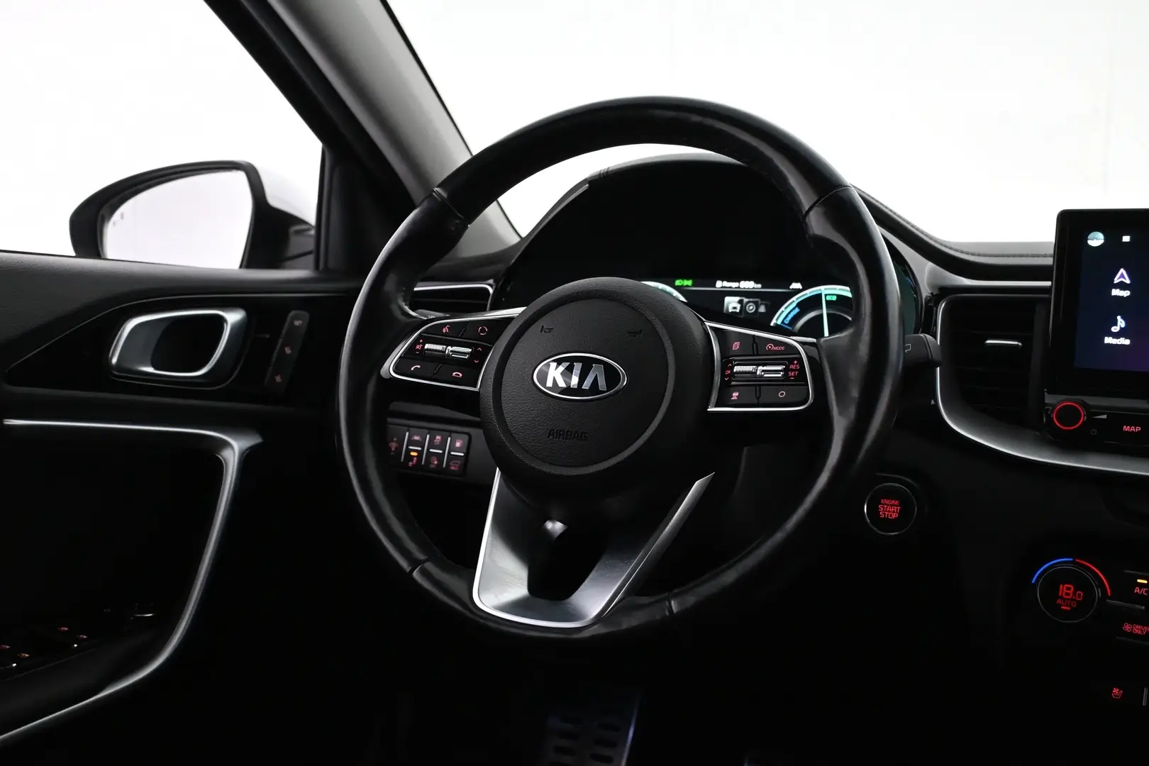 Car Image - MIKrd9A73NC8GoyEkoMG7