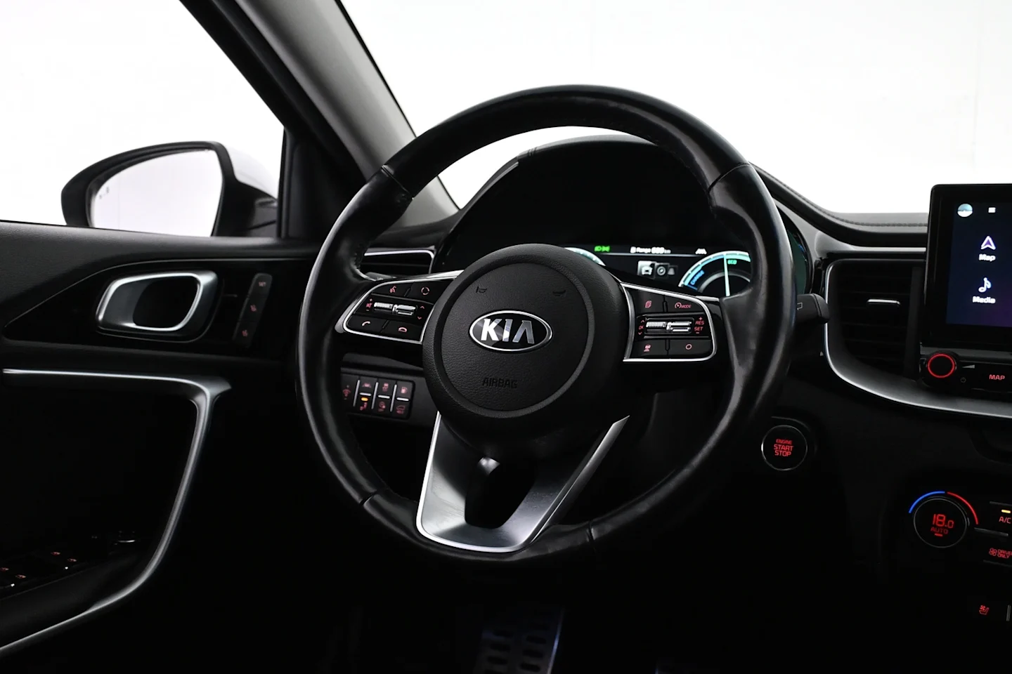 Car Image - MIKrd9A73NC8GoyEkoMG7
