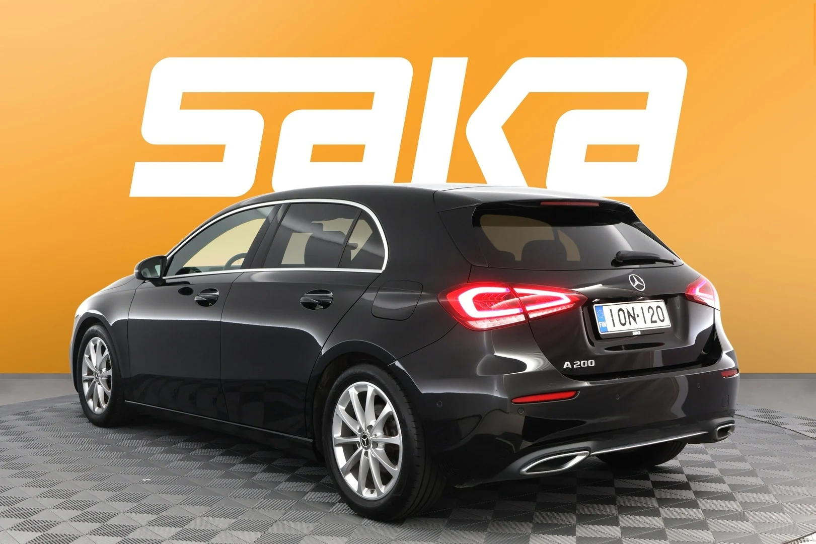 Car Image - 1xqqTilM2s5MIOs3Z6WB9E