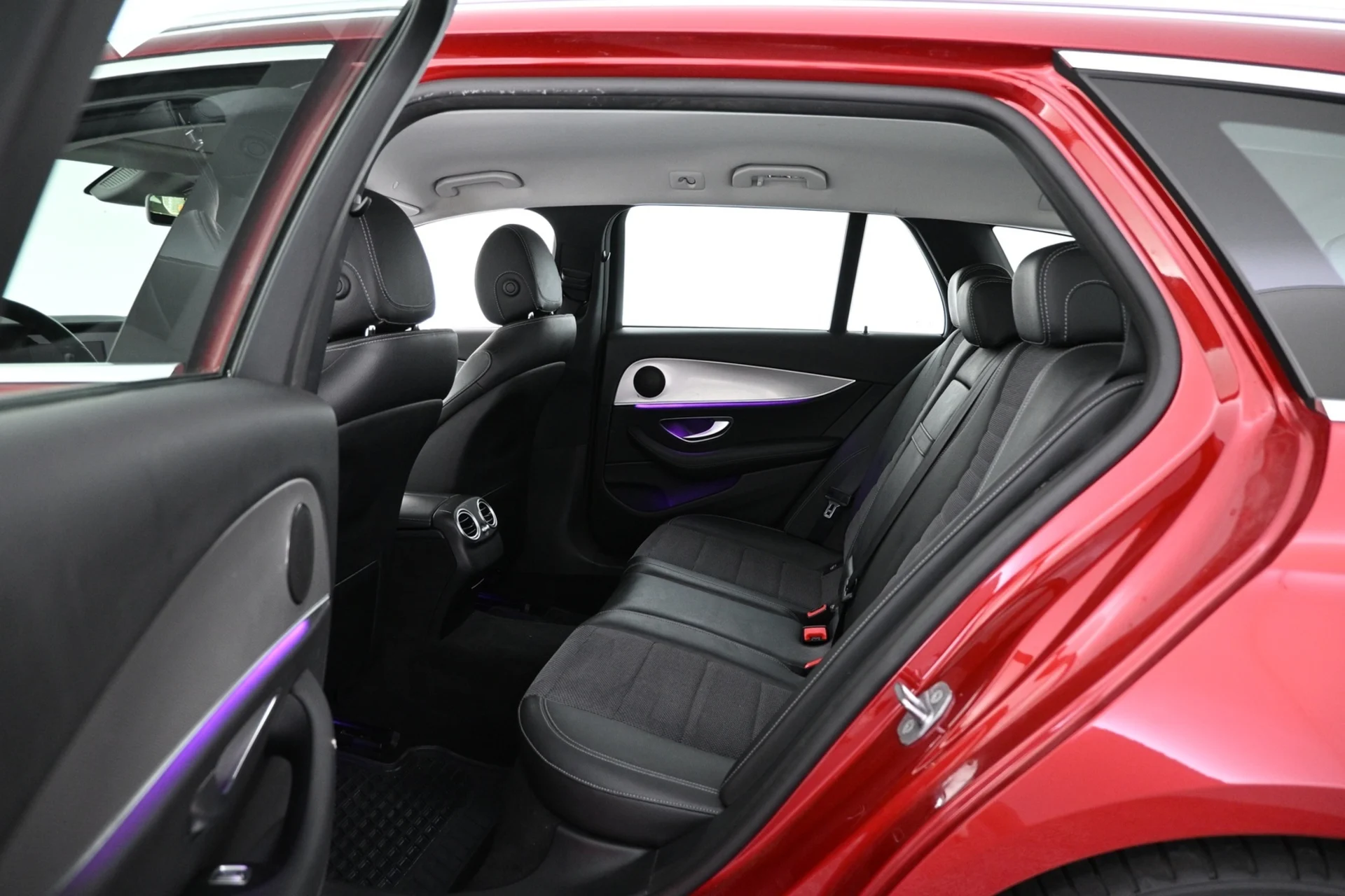 Car Image - BAOEur08I3QoM1hP5Yw5J