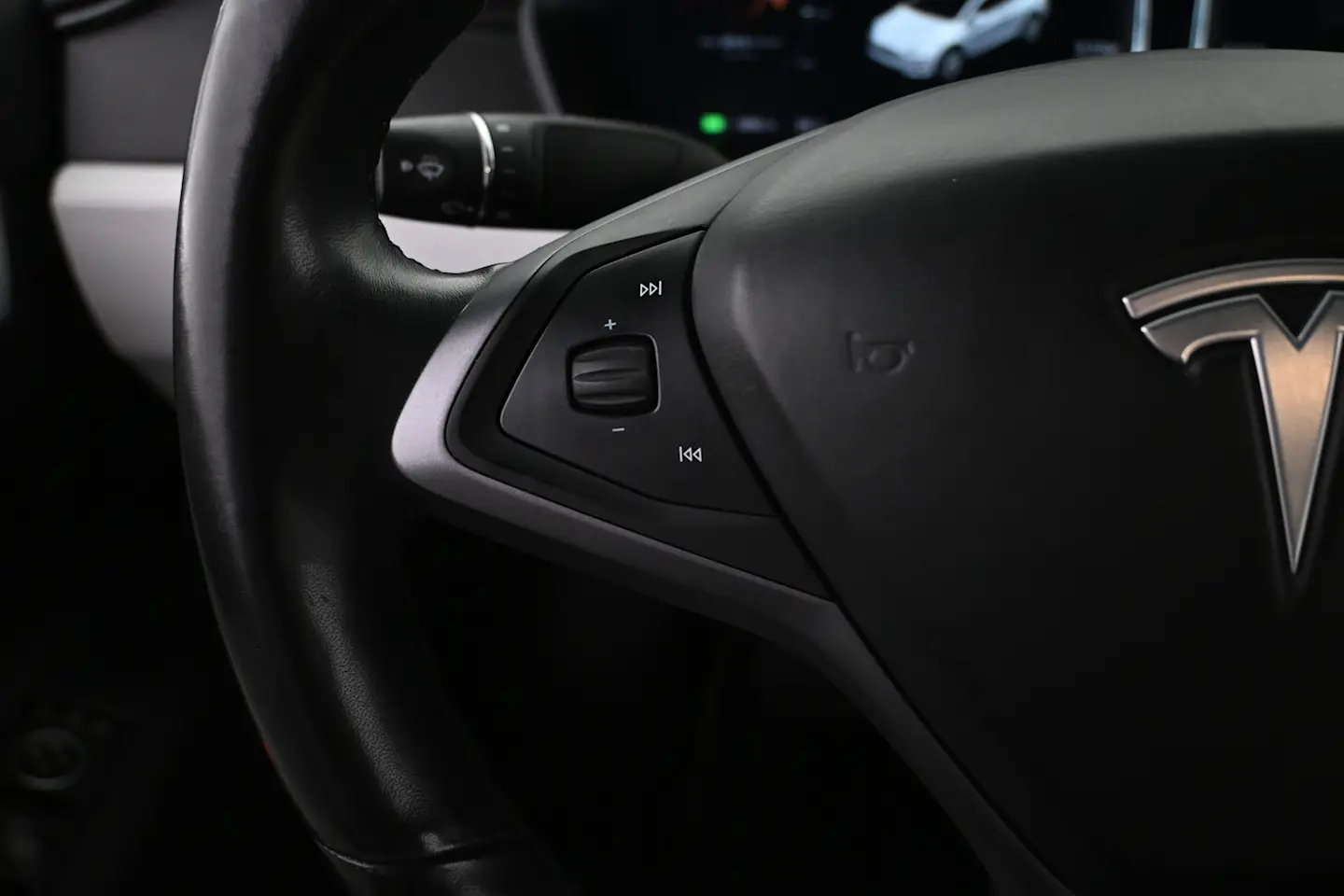 Car Image - 6wkE4ZoI3WKQKTKfKVHr4H