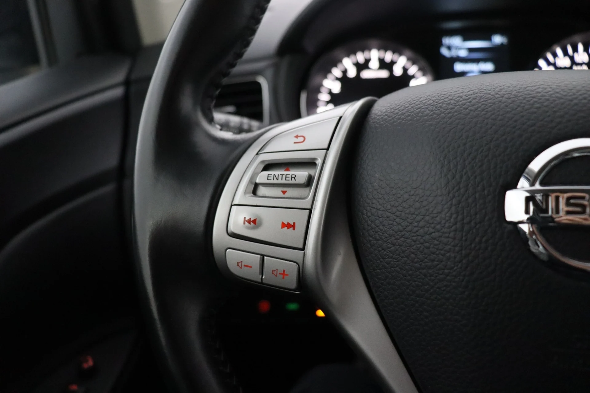 Car Image - 2ecwEkAPQnYgCUHltvwDOh