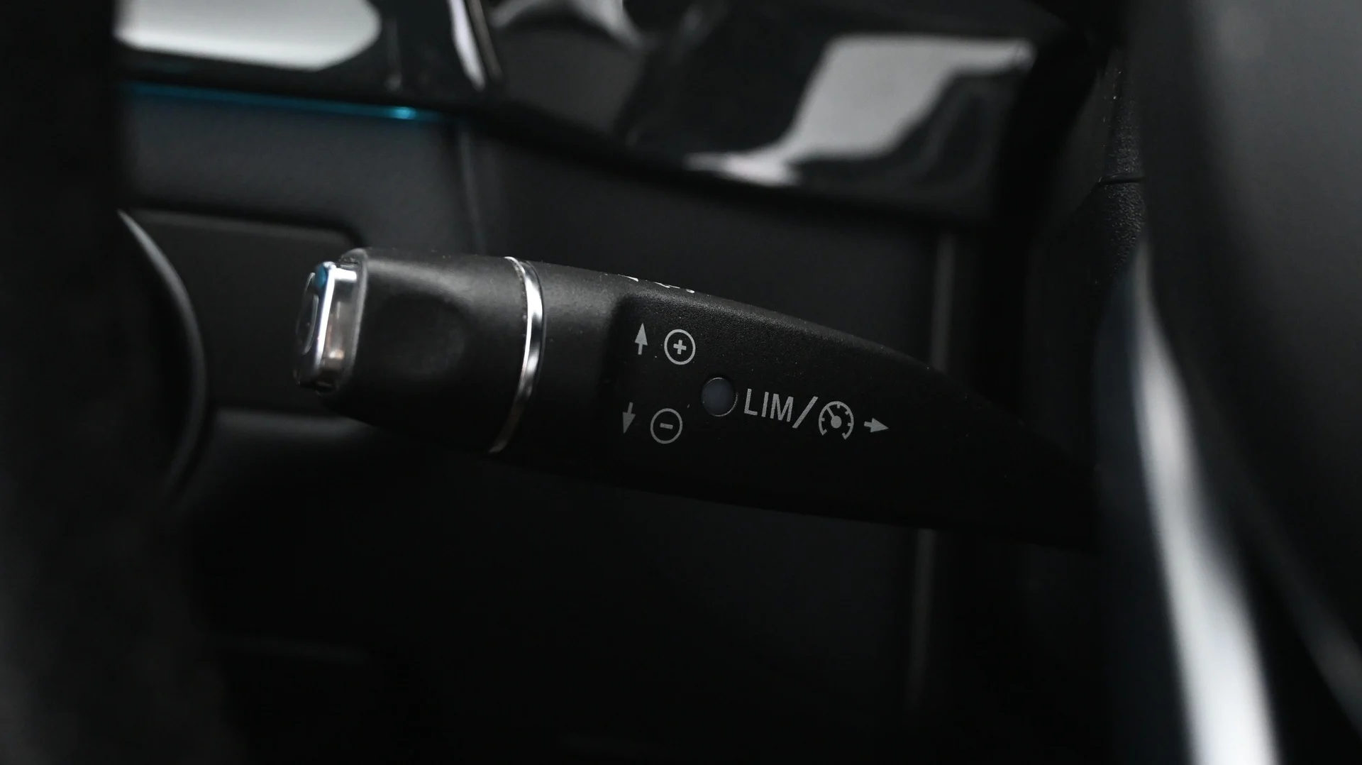 Car Image - 7Ipnwj6Y8Fg6BiA382Db7H