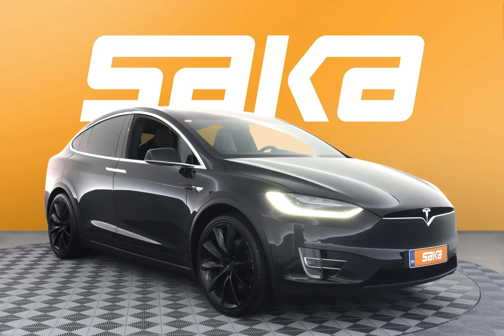 Car Image - C8YqQW7VMkFXrYoxfePpu