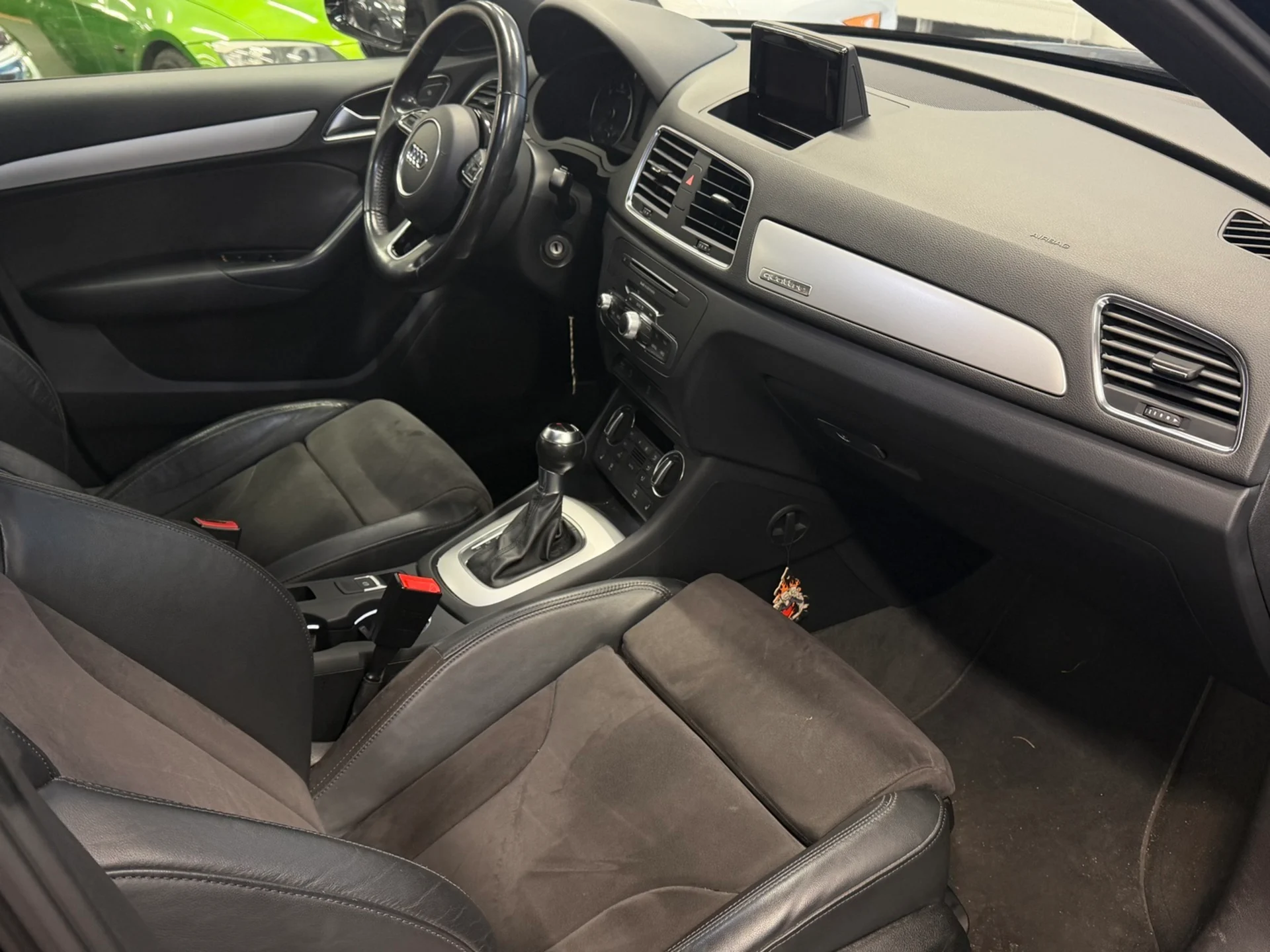 Car Image - 7Mfv69D3Ff8DSX2ZQDpMaW