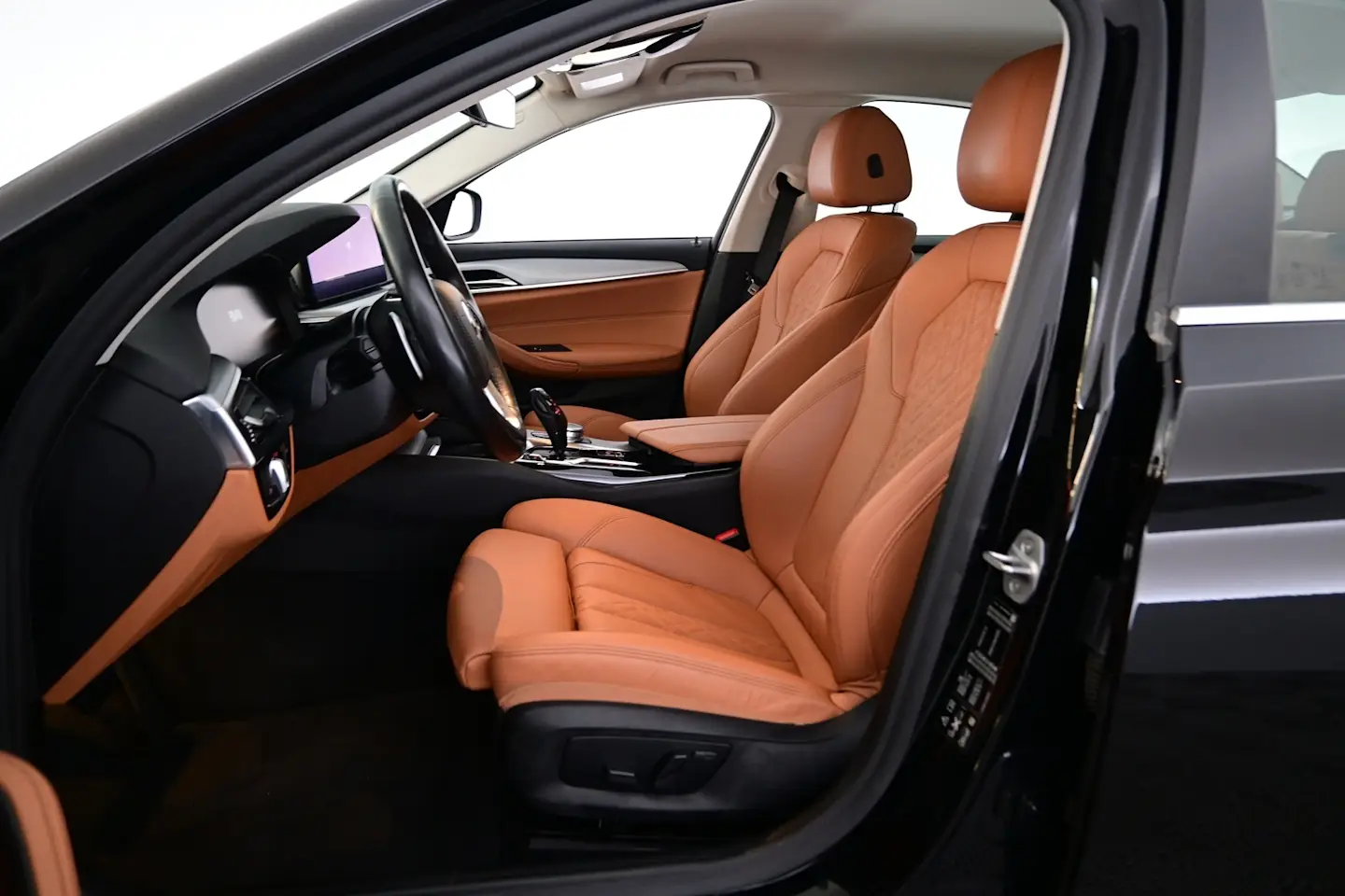 Car Image - WndJtnt57KIU5jlFjgSHv