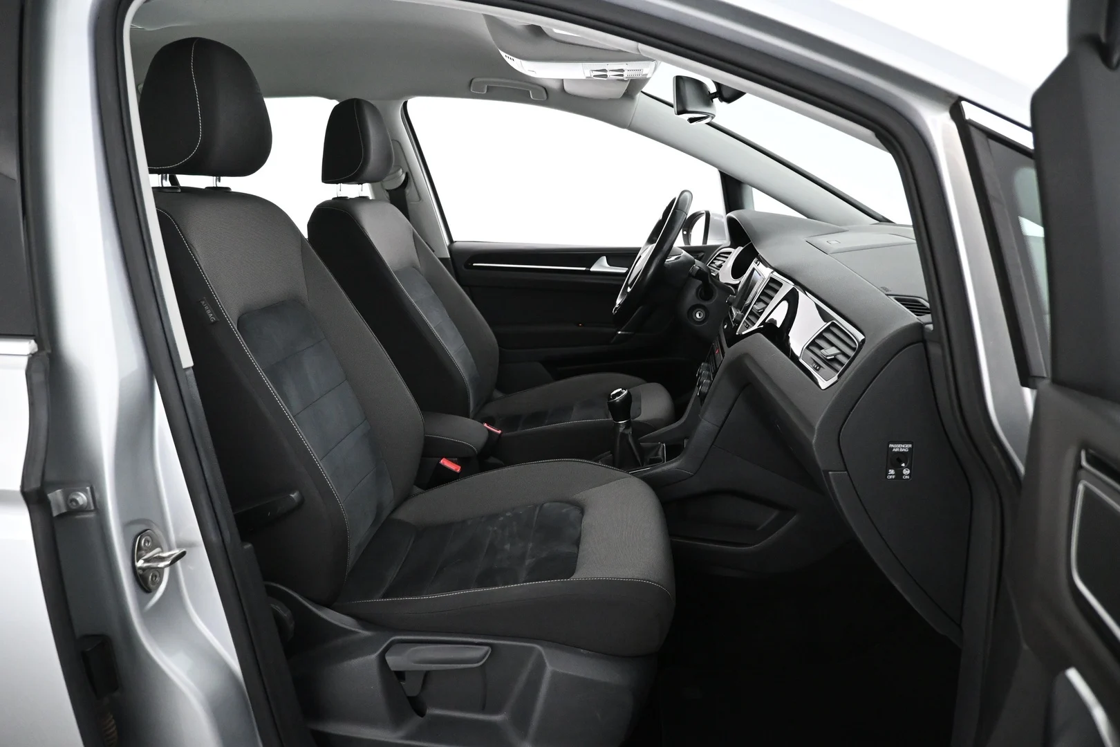 Car Image - 1miDcK5taGMYyB015ce2sX