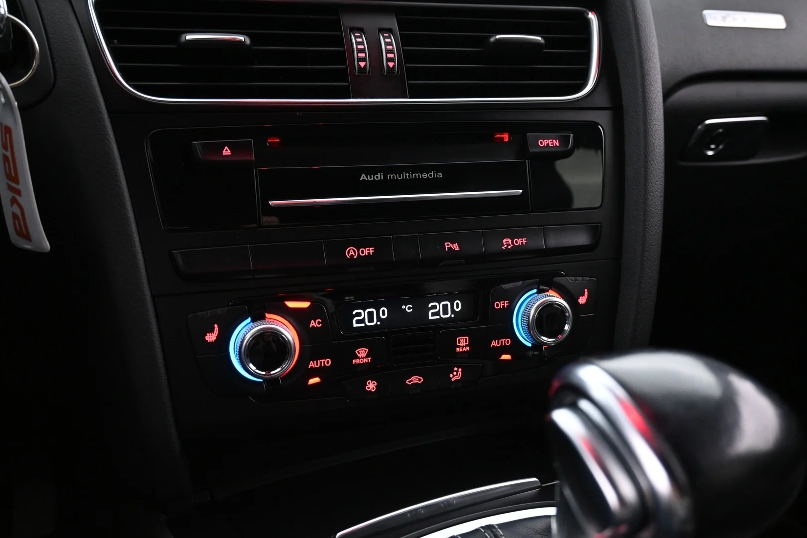 Car Image - 6DgUO35dqwbzBrfhYMWzCp