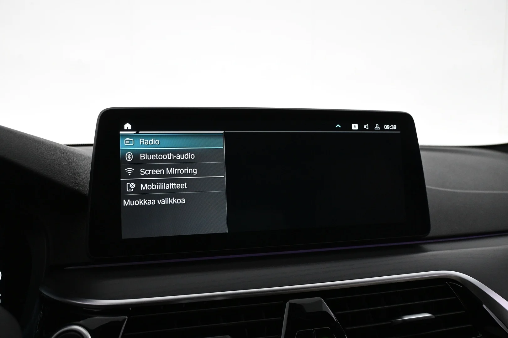 Car Image - 1hX1yc31TZU4juICgdKA6y