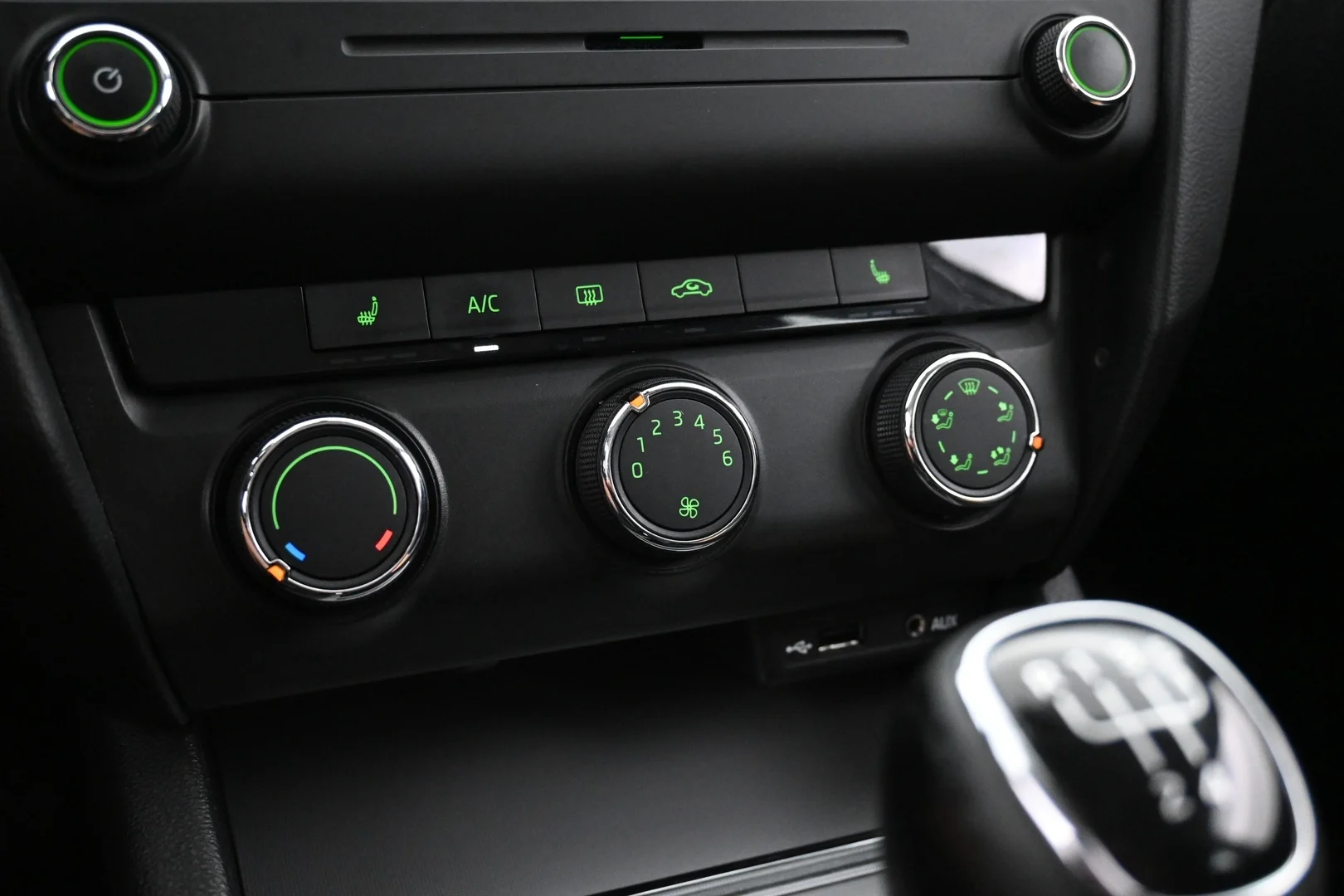Car Image - 6jaovG4p7DzsQFxqEnS5Js