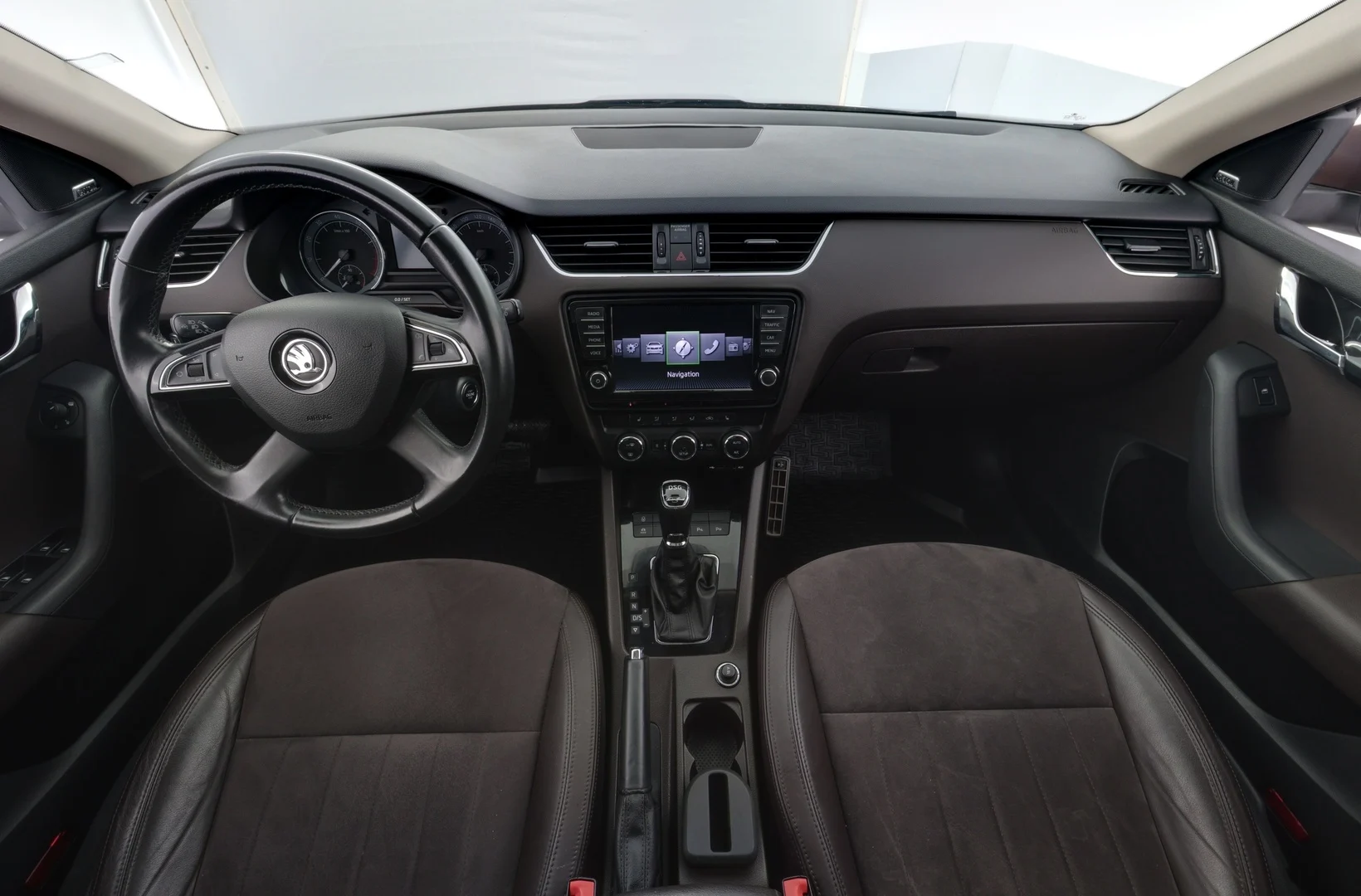 Car Image - 7wYgDlljM4K70Rgk8wYsQM