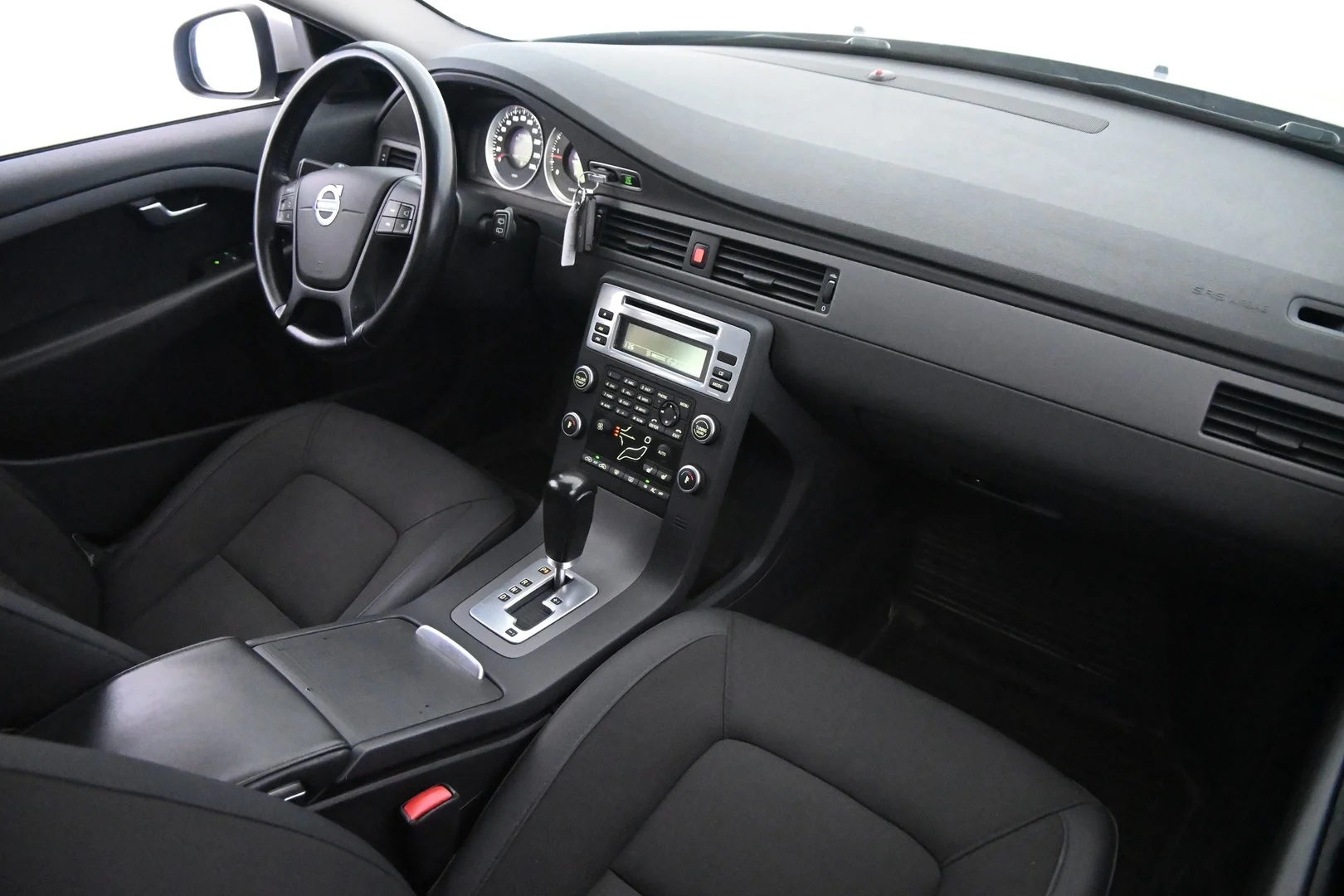Car Image - 6Yf90YcSeWKfc2eNkdGXGz