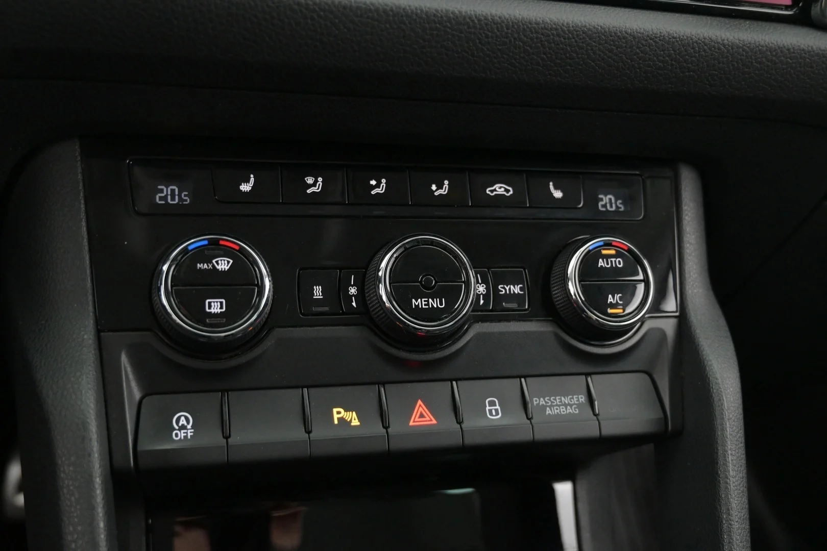 Car Image - 6VAlMILiVP9J8KbHu6L2pJ