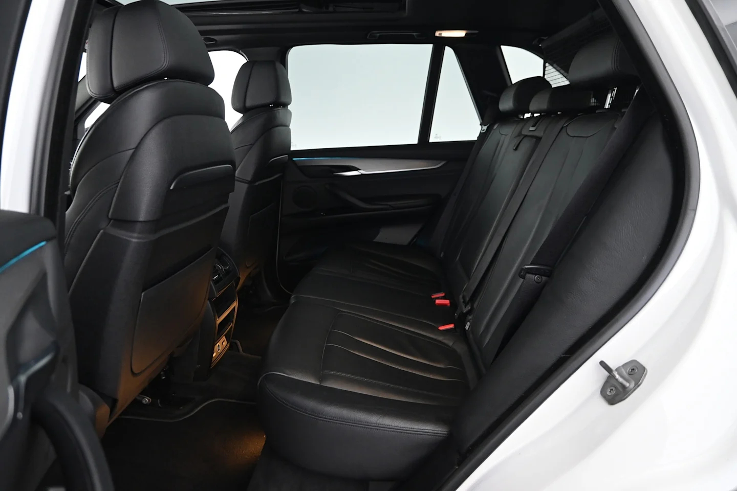 Car Image - 503vWq4gehgyPfi73lzemy
