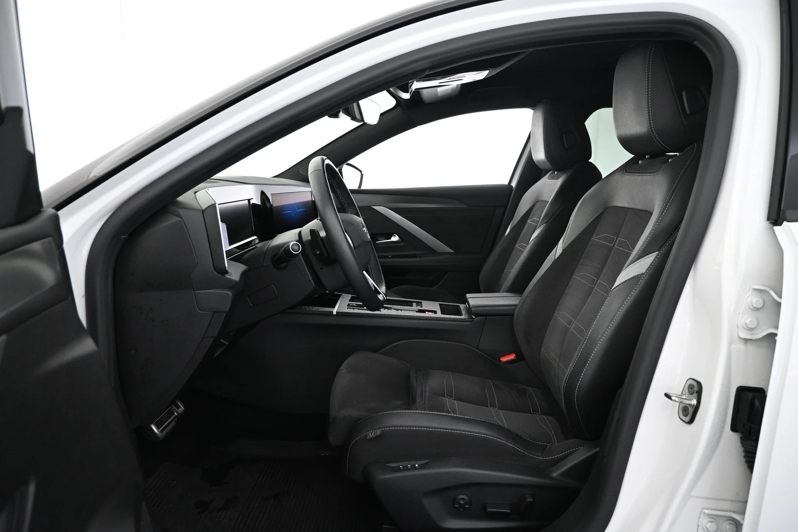 Car Image - 6vhnEnAztpIjhB7u1eflMK