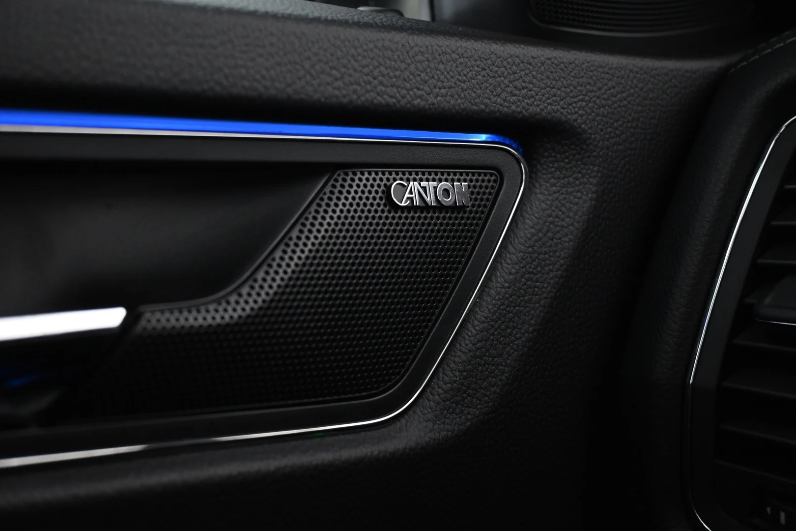 Car Image - 1AHYbP0IHUkA2QK9XZSiHV