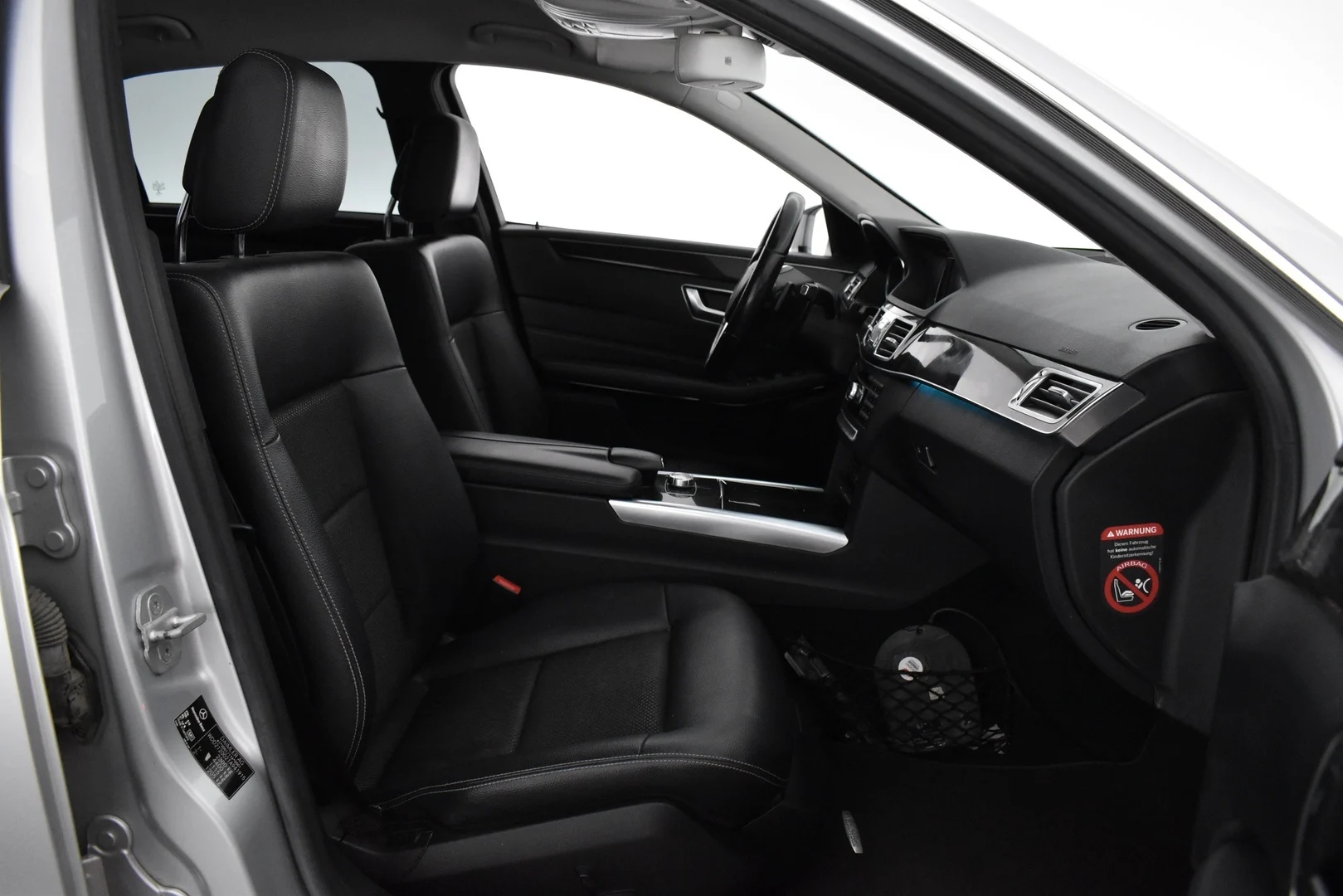 Car Image - 4CSTibvh1LLeH2WyKcKJpq